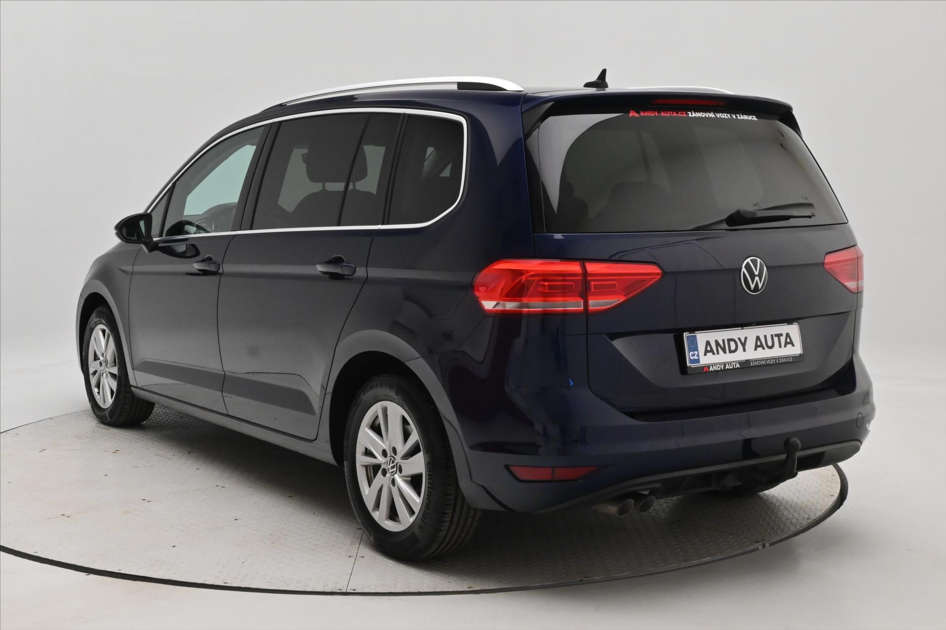 Hlavní fotografie vozu Volkswagen Touran 2,0 TDI 110kW DSG 7Míst Záruka až 5 let (8)