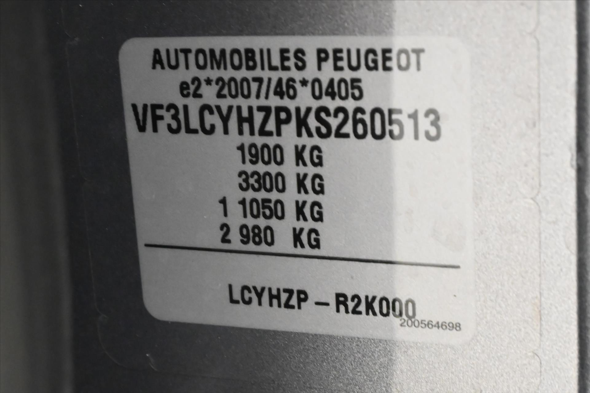 Hlavní fotografie vozu Peugeot 308 1,5 96kW BlueHDi 130SW Záruka až 5 let (13)