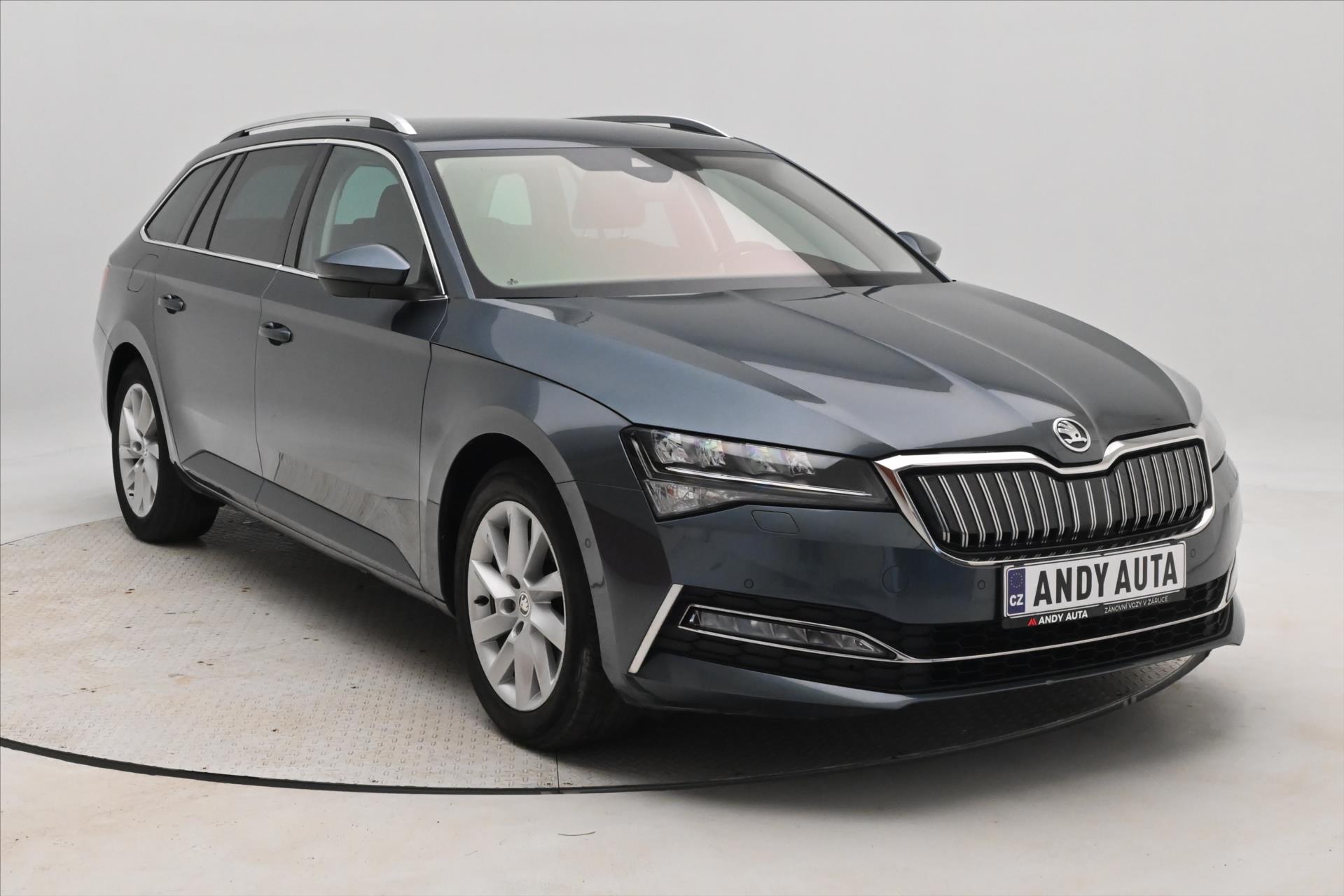 Hlavní fotografie vozu Škoda Superb 1,4 TSI iV 160 kW DSG Style Záruka až 5 let (3)