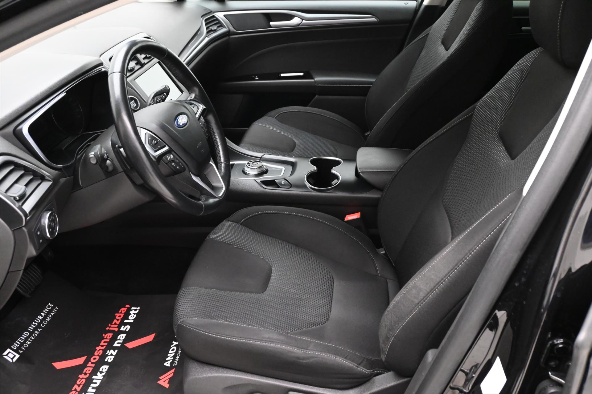 Hlavní fotografie vozu Ford Mondeo 2,0 EcoBlue 140 kW AT8 Titanium Záruka až 5 let (14)