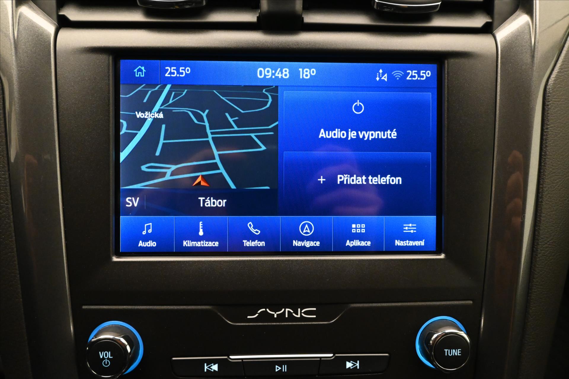 Hlavní fotografie vozu Ford Mondeo 2,0 EcoBlue 140 kW AT8 Titanium Záruka až 5 let (21)