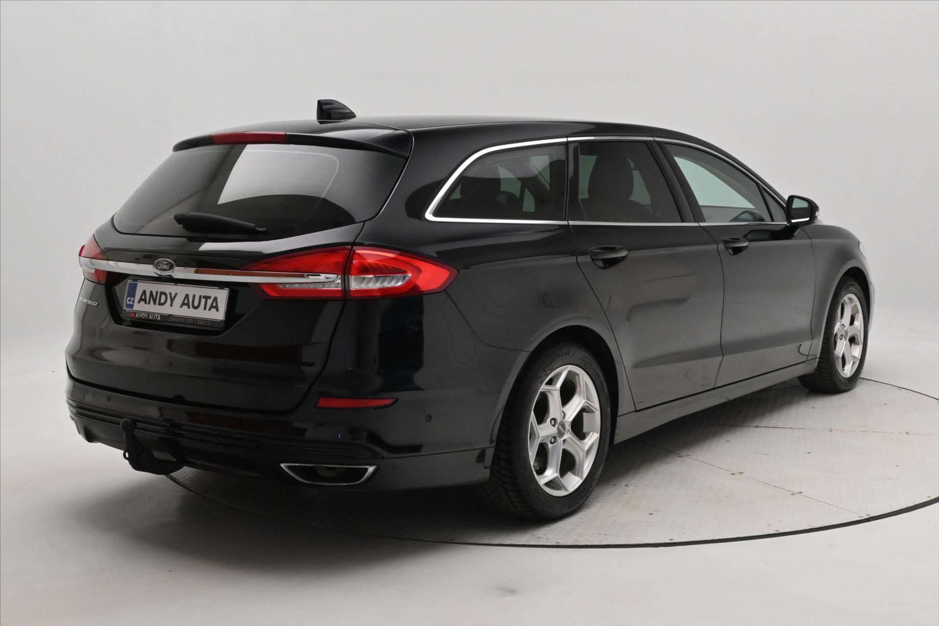 Hlavní fotografie vozu Ford Mondeo 2,0 EcoBlue 140 kW AT8 Titanium Záruka až 5 let (6)