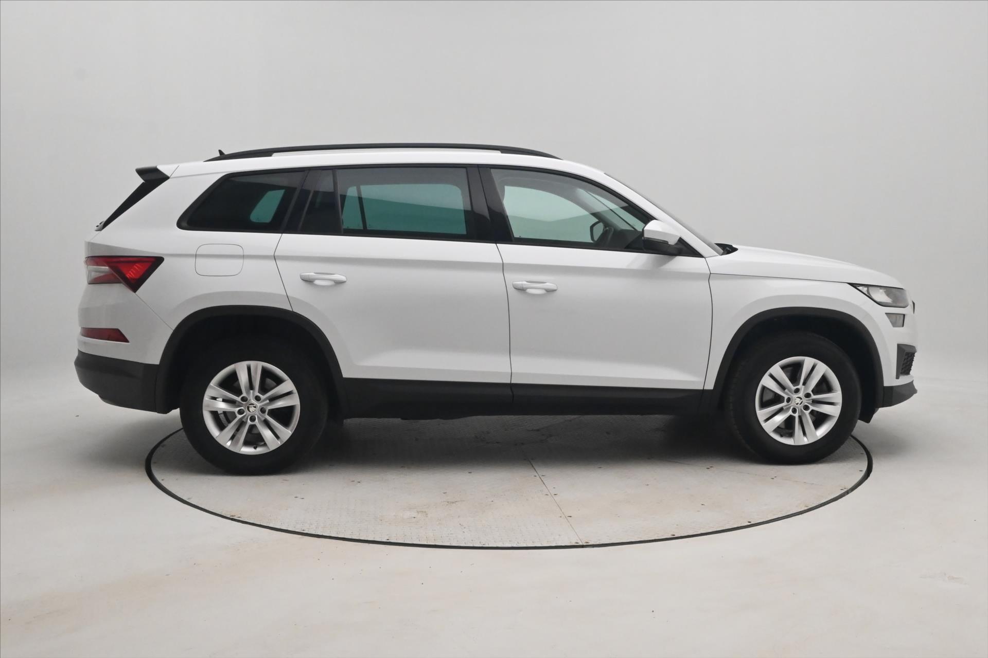 Hlavní fotografie vozu Škoda Kodiaq 2,0 TDI 110kW DSG 7míst Záruka až 5 let (4)