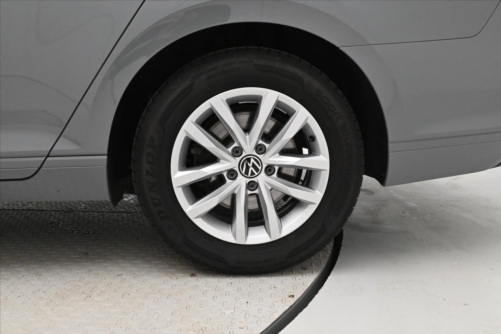Hlavní fotografie vozu Volkswagen Passat 2,0 TDI 110 kW DSG Business Záruka až 5 let (29)