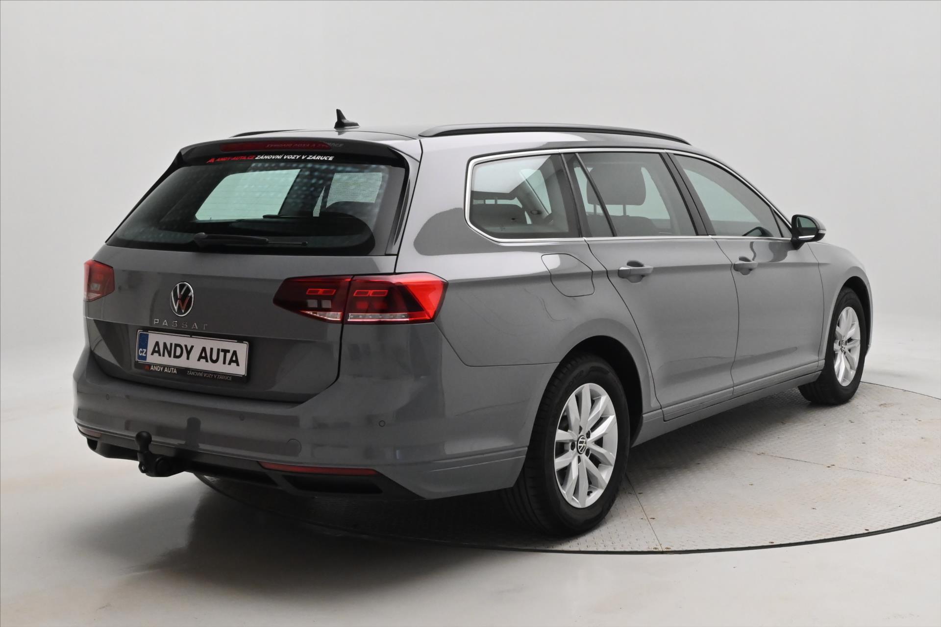Hlavní fotografie vozu Volkswagen Passat 2,0 TDI 110 kW DSG Business Záruka až 5 let (5)