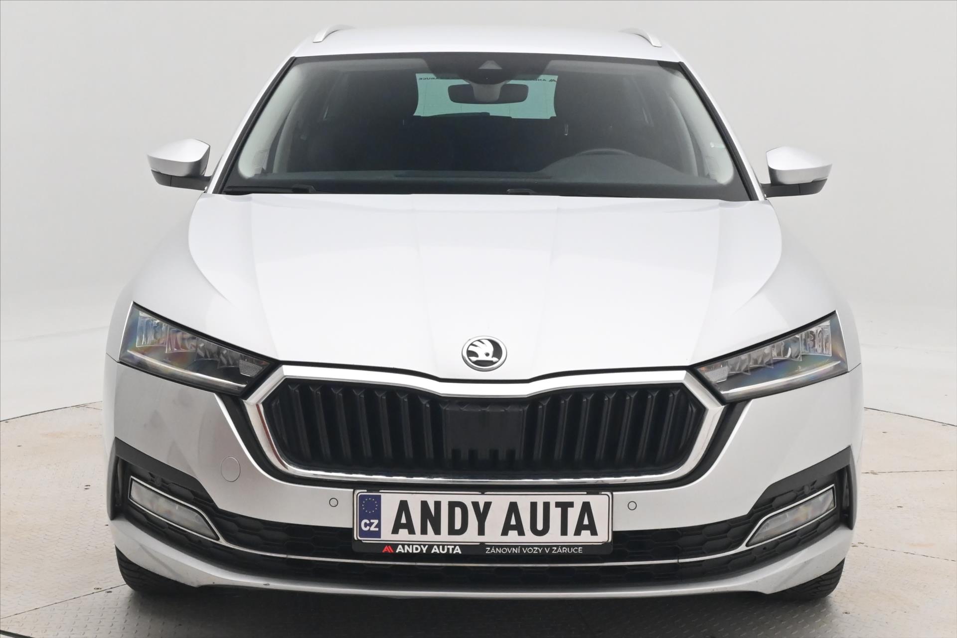 Hlavní fotografie vozu Škoda Octavia 2,0 TDI 110 kW DSG Style Záruka až 5 let (3)