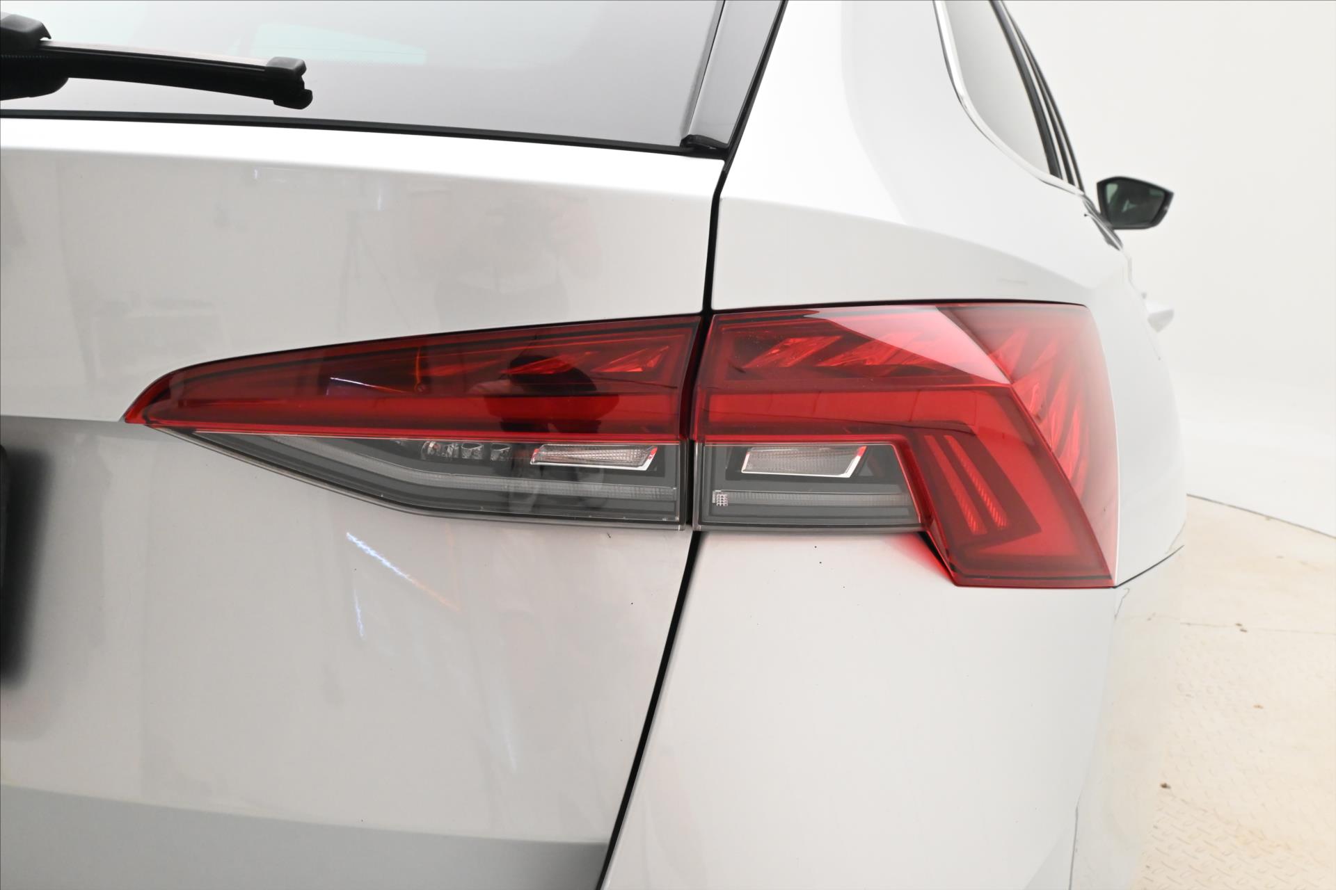 Hlavní fotografie vozu Škoda Octavia 2,0 TDI 110 kW DSG Style Záruka až 5 let (30)