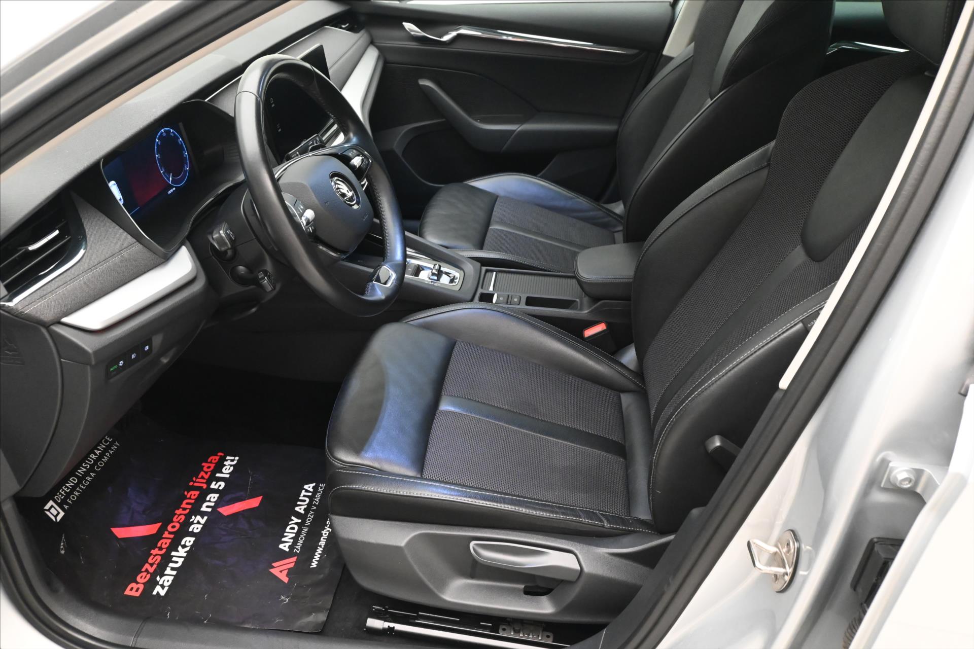 Hlavní fotografie vozu Škoda Octavia 2,0 TDI 110kW DSG Style Záruka až 5 let (14)