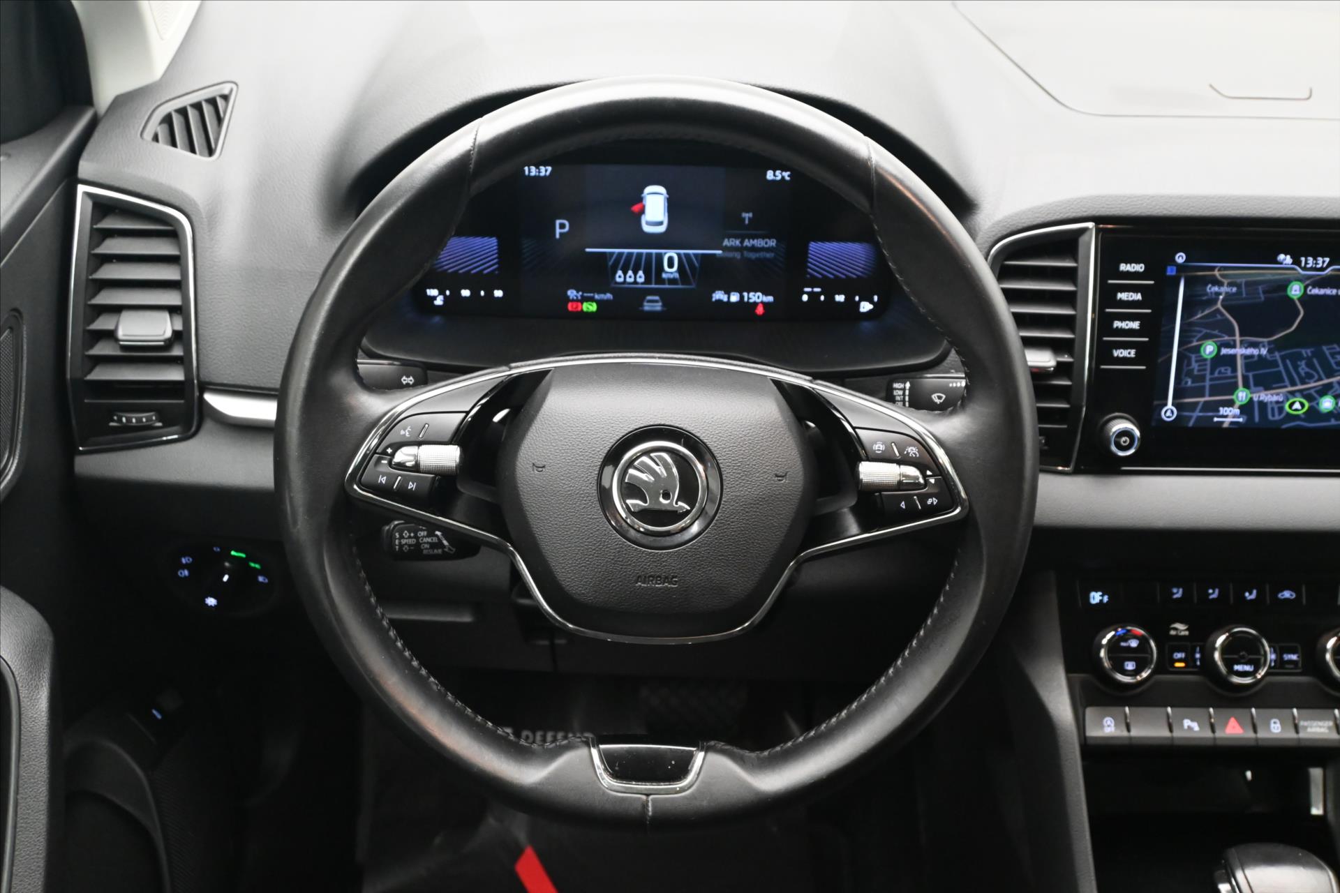 Hlavní fotografie vozu Škoda Karoq 2,0 TDI 85 kW DSG VIRTUAL TAŽNÉ Záruka až 5 let (18)