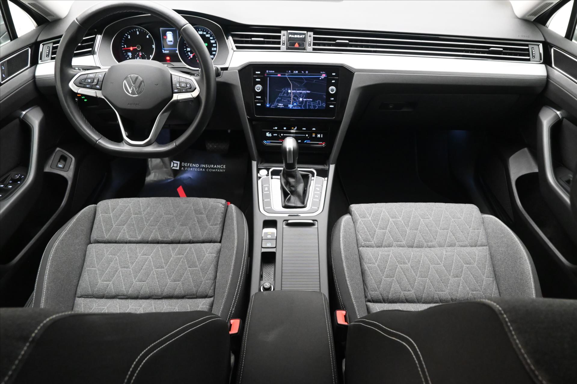 Hlavní fotografie vozu Volkswagen Passat 2,0 TDI 110 kW DSG Business Záruka až 5 let (16)