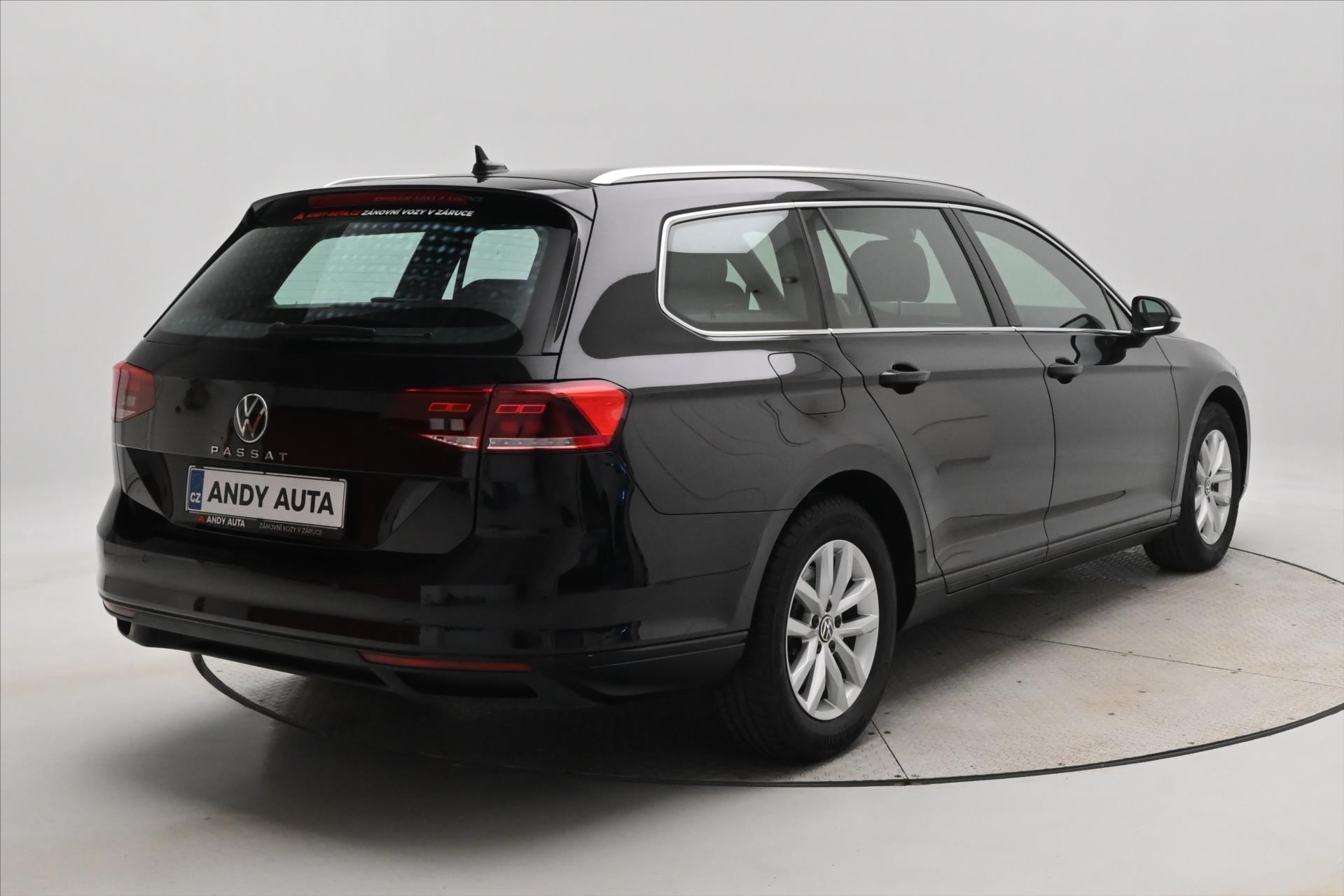 Hlavní fotografie vozu Volkswagen Passat 2,0 TDI 110kW DSG Businnes Záruka až 5 let (5)