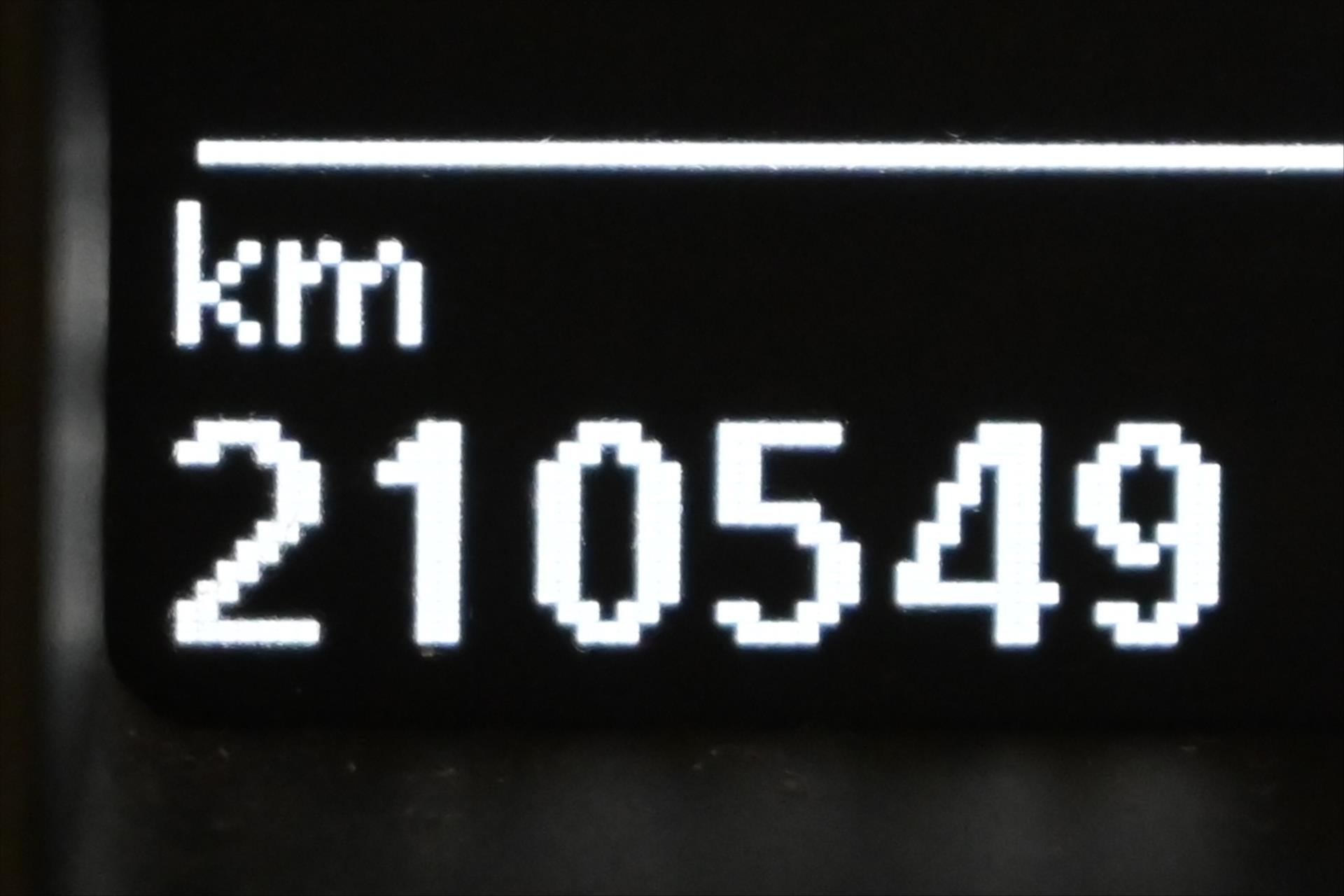 Hlavní fotografie vozu Škoda Superb 2,0 TDI 125 kW Ambition Záruka až 5 let (18)