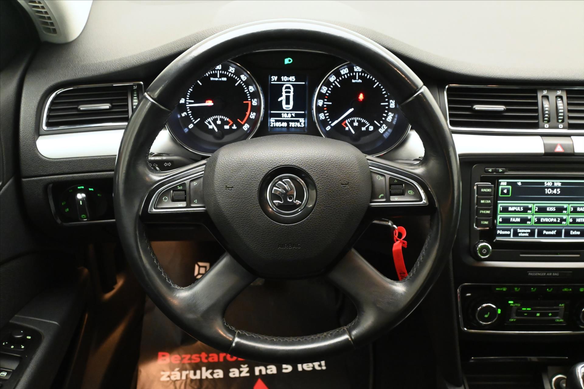 Hlavní fotografie vozu Škoda Superb 2,0 TDI 125 kW Ambition Záruka až 5 let (19)