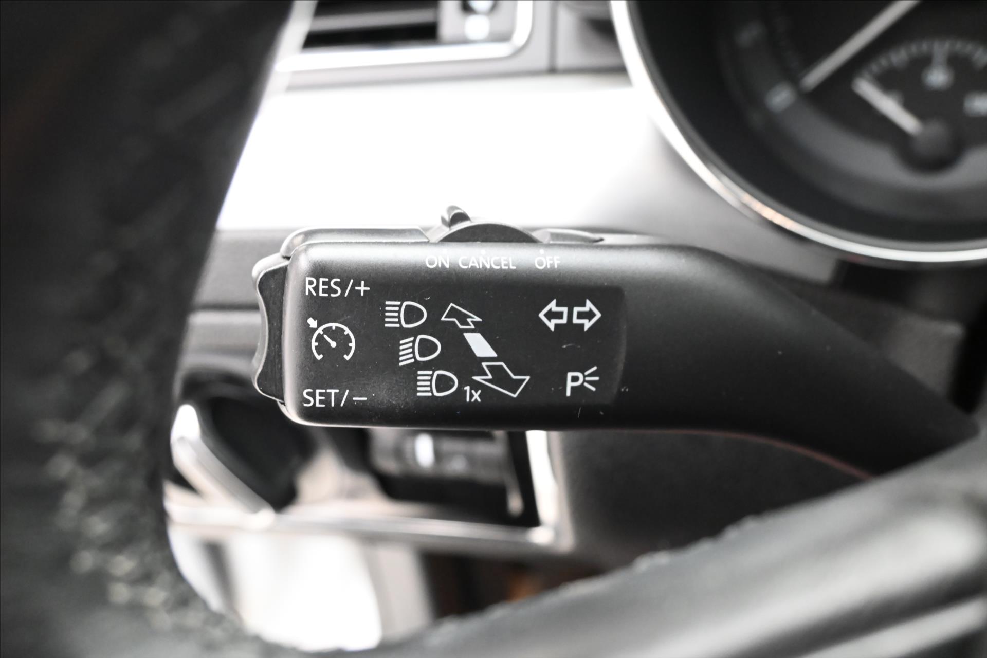 Hlavní fotografie vozu Škoda Superb 2,0 TDI 125 kW Ambition Záruka až 5 let (24)