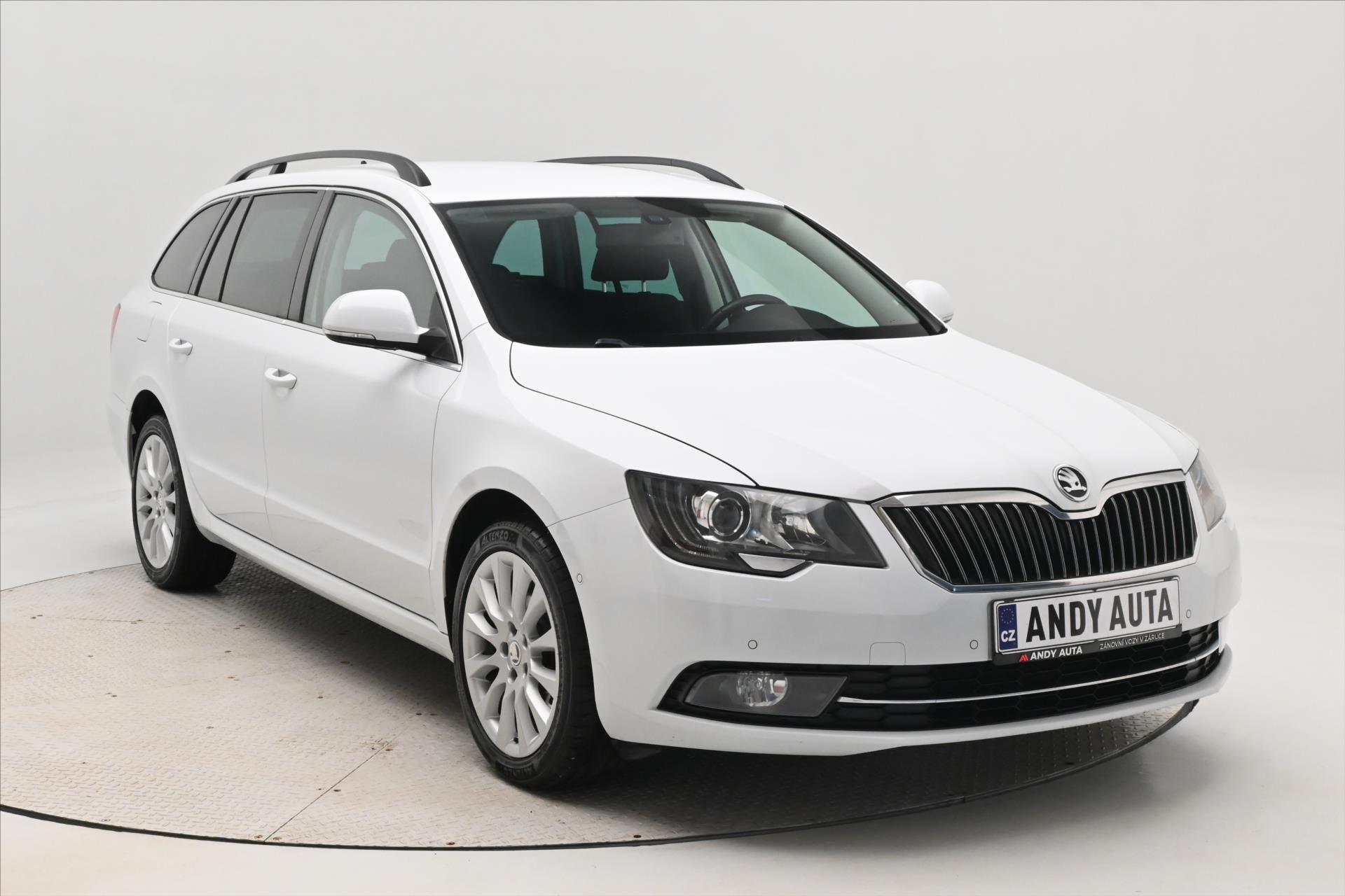 Hlavní fotografie vozu Škoda Superb 2,0 TDI 125 kW Ambition Záruka až 5 let (4)