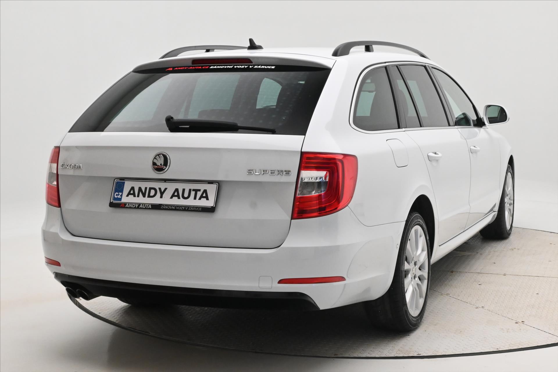 Hlavní fotografie vozu Škoda Superb 2,0 TDI 125 kW Ambition Záruka až 5 let (6)