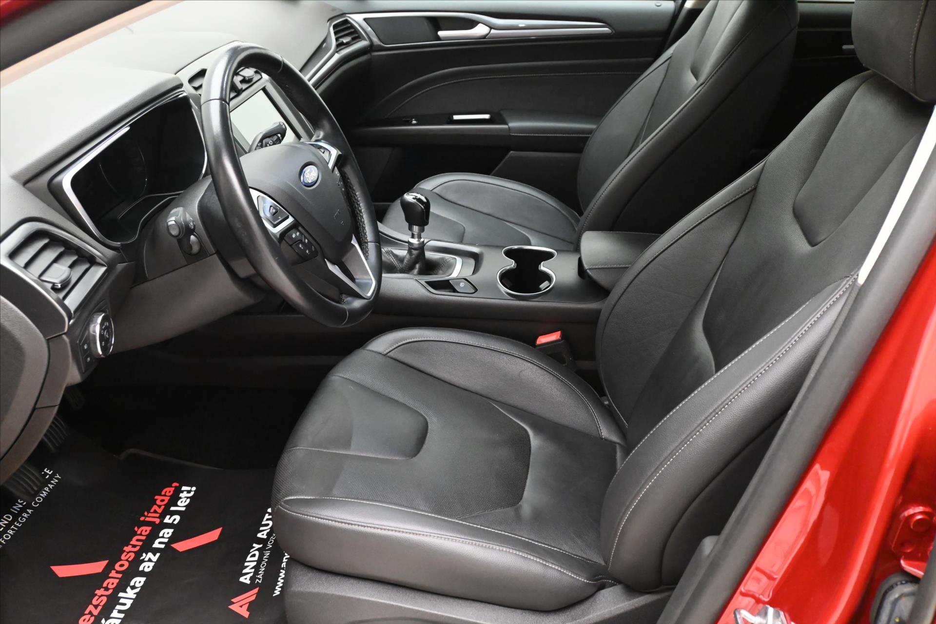 Hlavní fotografie vozu Ford Mondeo 2,0 EcoBlue 110 kW Titanium Záruka až 5 let (14)