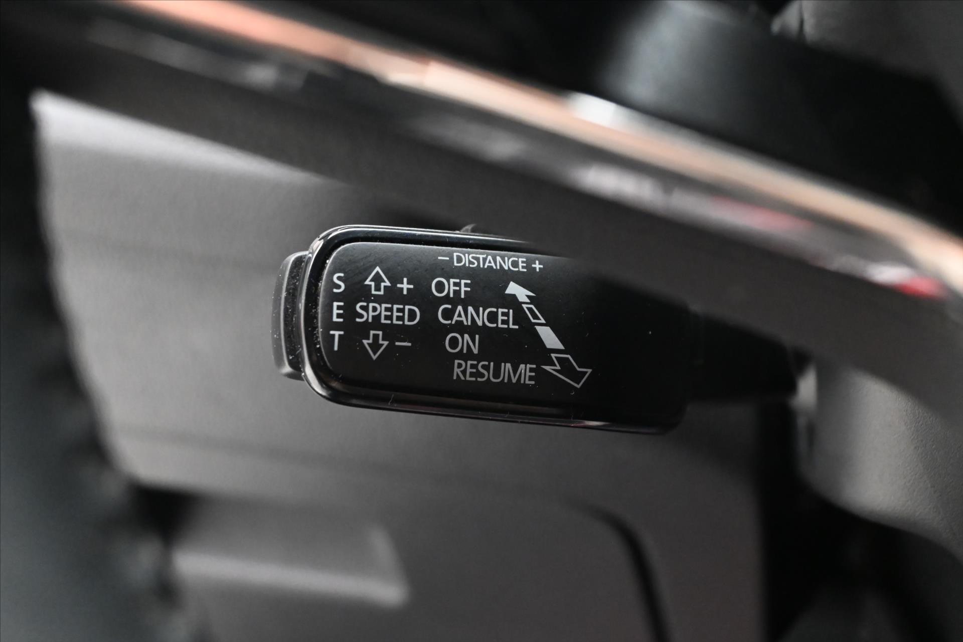 Main photo of the car Skoda Octavia 2.0 TDI 110 kW DSG Style Warranty up to 5 years (23)