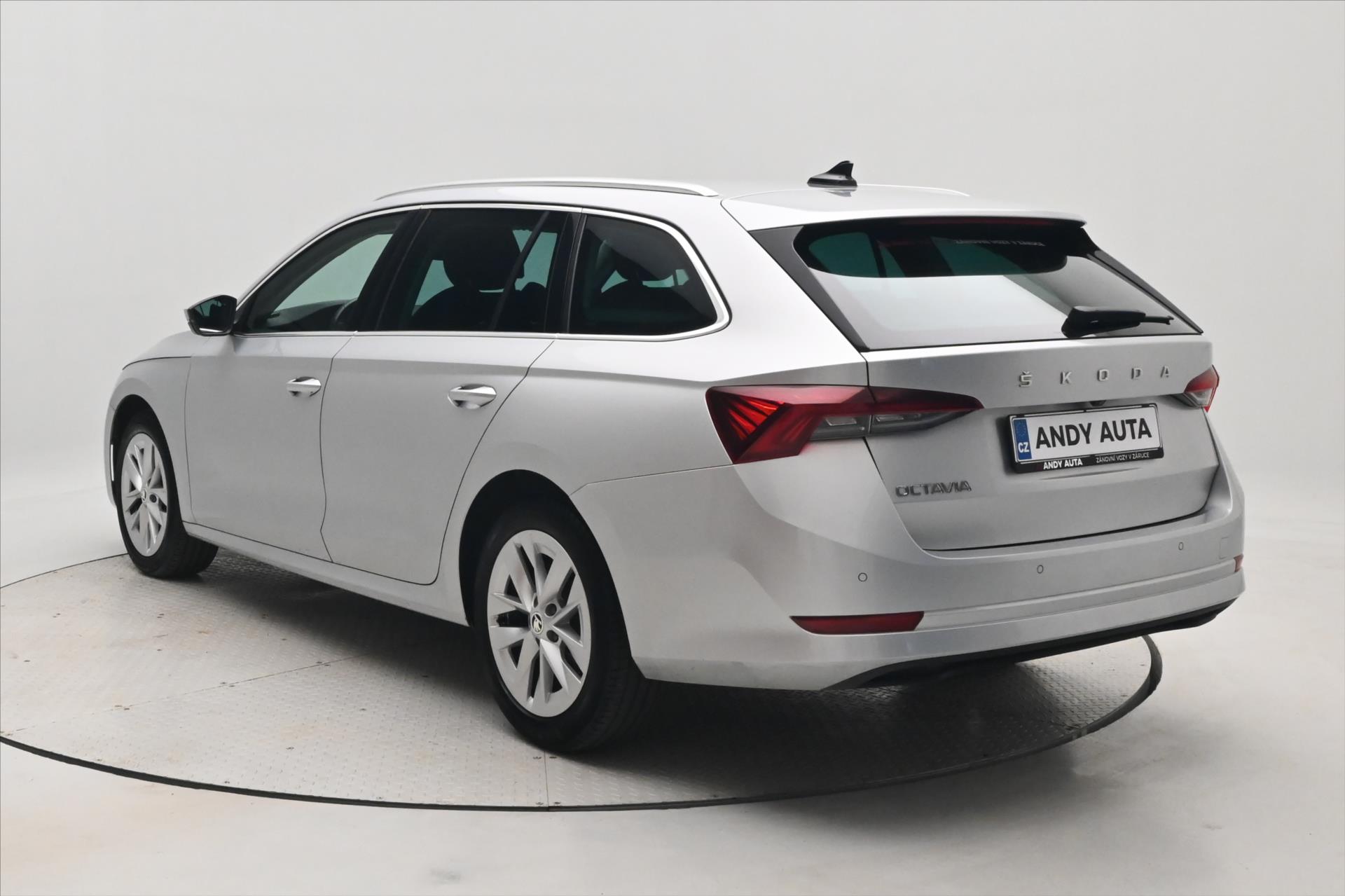 Main photo of the car Skoda Octavia 2.0 TDI 110 kW DSG Style Warranty up to 5 years (7)