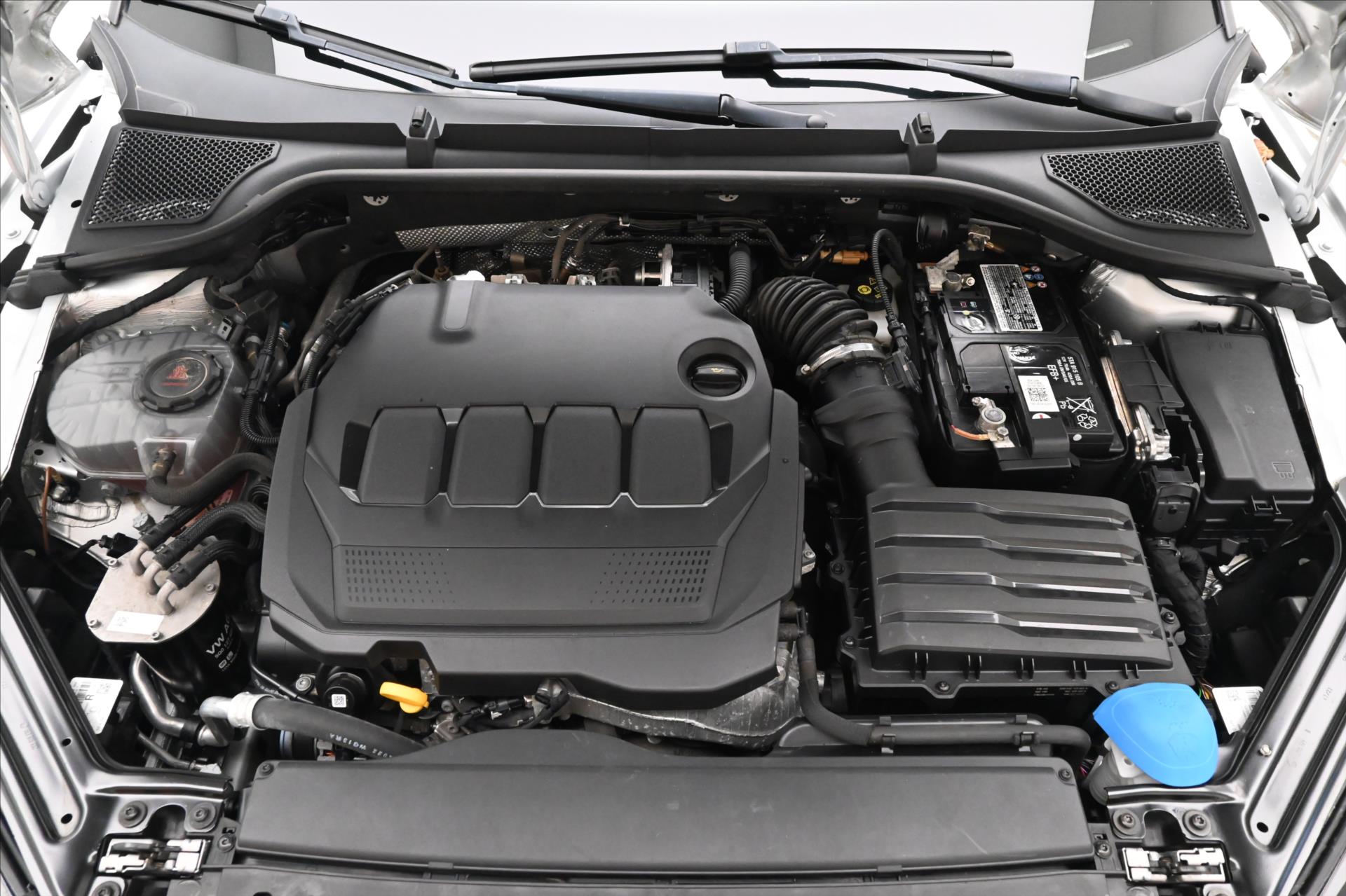 Main photo of the car Skoda Octavia 2.0 TDI 110 kW DSG Style Warranty up to 5 years (9)