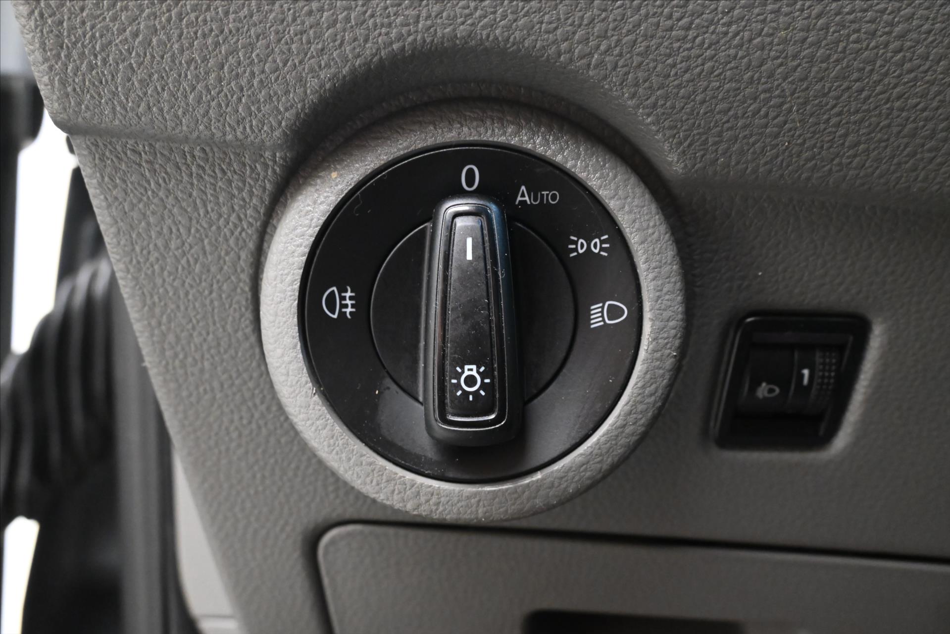 Main photo of the car Volkswagen Transporter 2.0 TDI 81 KW Cruise control Warranty up to 5 years (25)