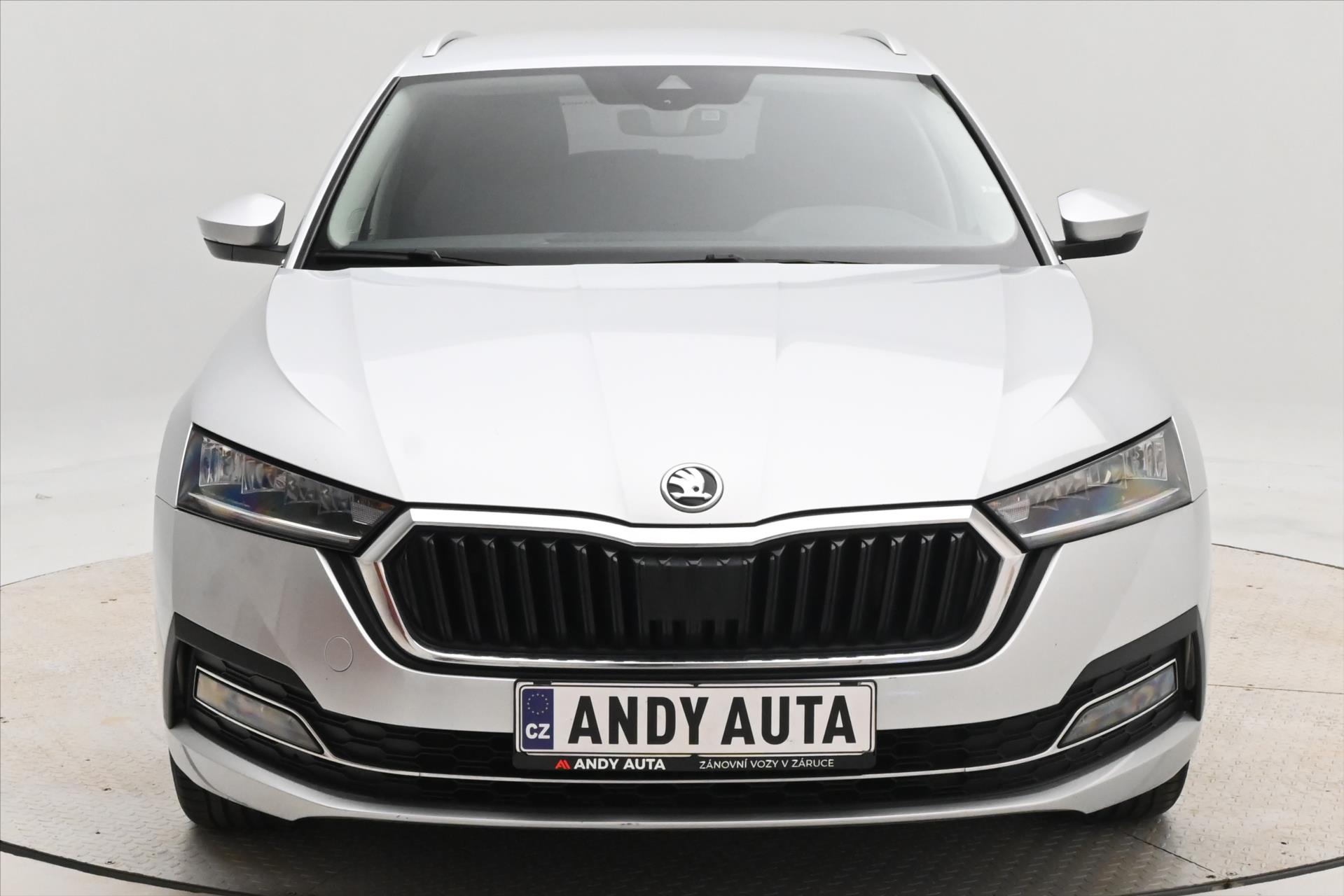 Hlavní fotografie vozu Škoda Octavia 2,0 TDI 110 kW DSG Style Záruka až 5 let (2)