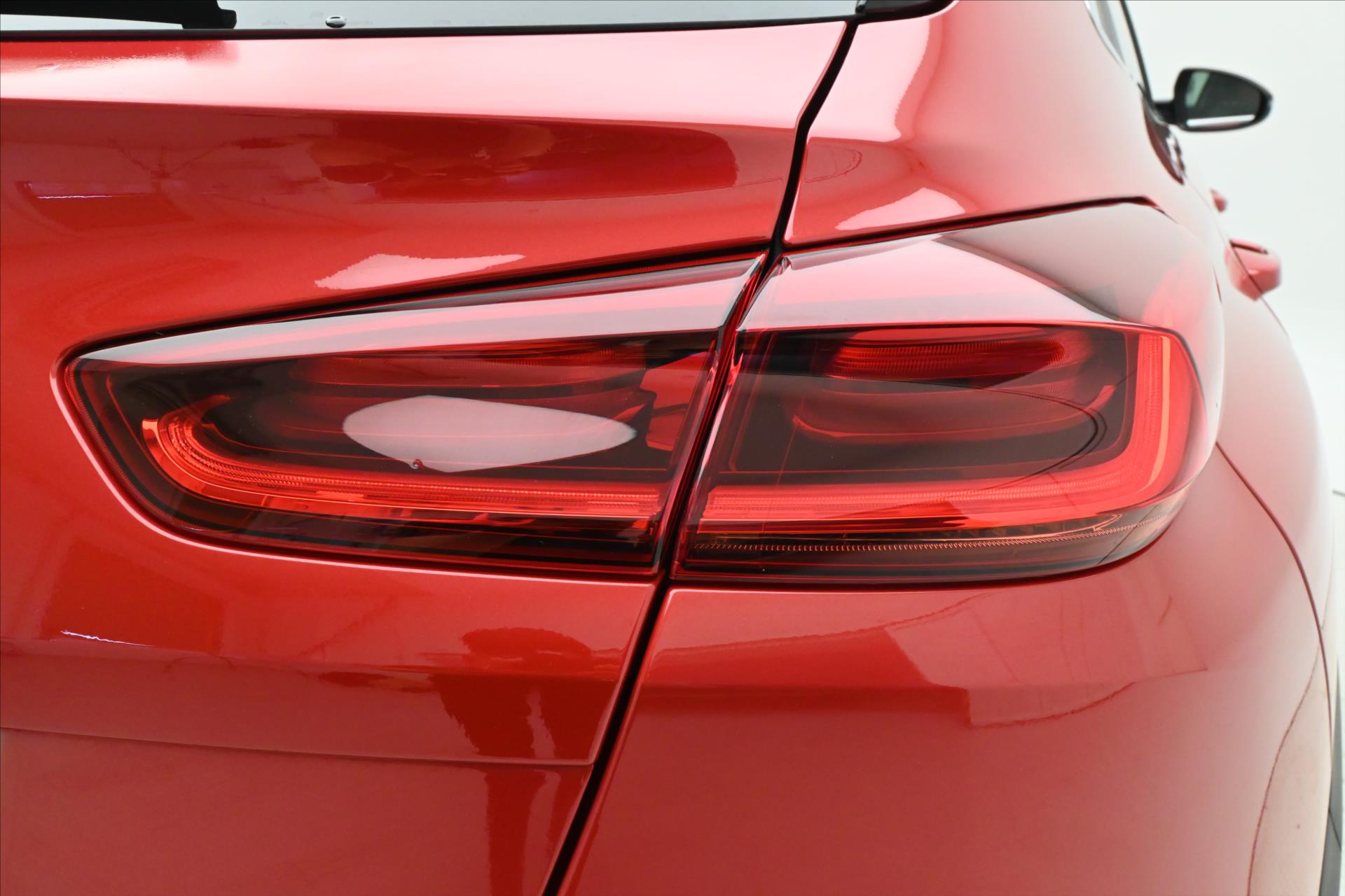 Hlavní fotografie vozu Kia XCeed 1,5 T-GDi 117kW Exclusiv Záruka až 5 let (29)