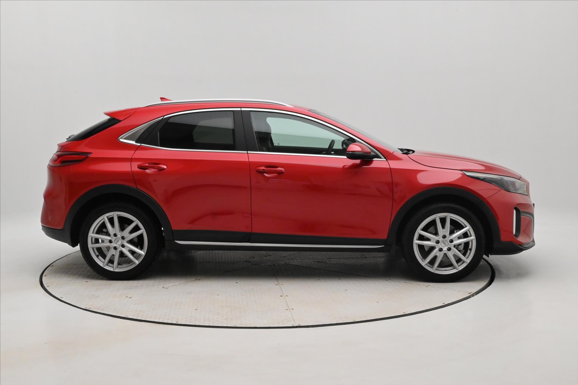 Hlavní fotografie vozu Kia XCeed 1,5 T-GDi 117kW Exclusiv Záruka až 5 let (5)