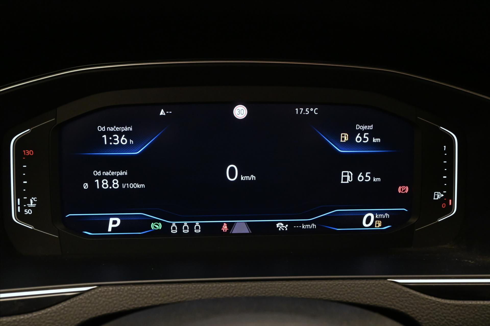 Hlavní fotografie vozu Volkswagen Passat 2,0 TDI 110 kW DSG Business Záruka až 5 let (17)