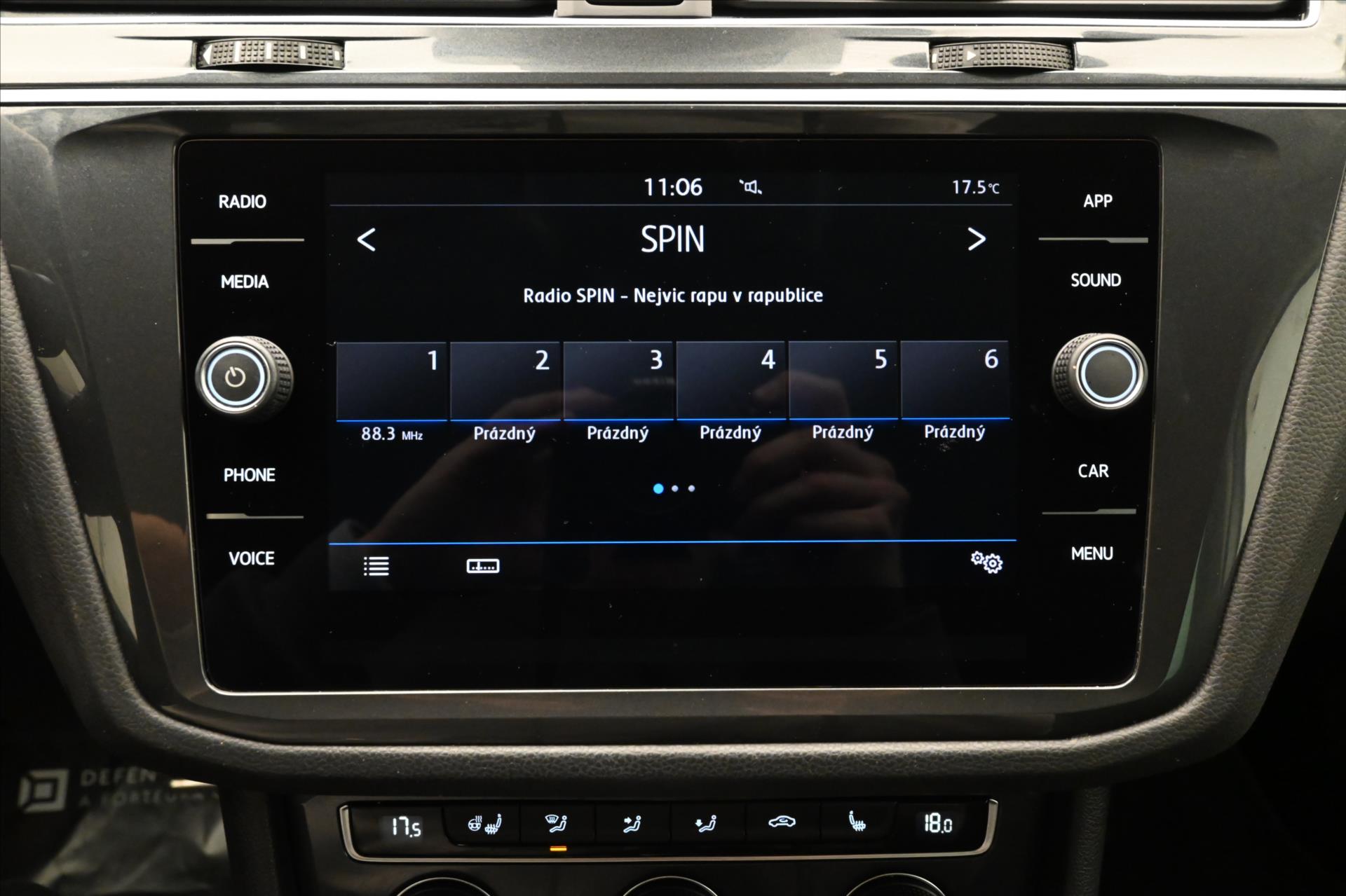 Hlavní fotografie vozu Volkswagen Tiguan 2,0 TDI 110 kW DSG iQ.DRIVE Záruka až 5 let (20)