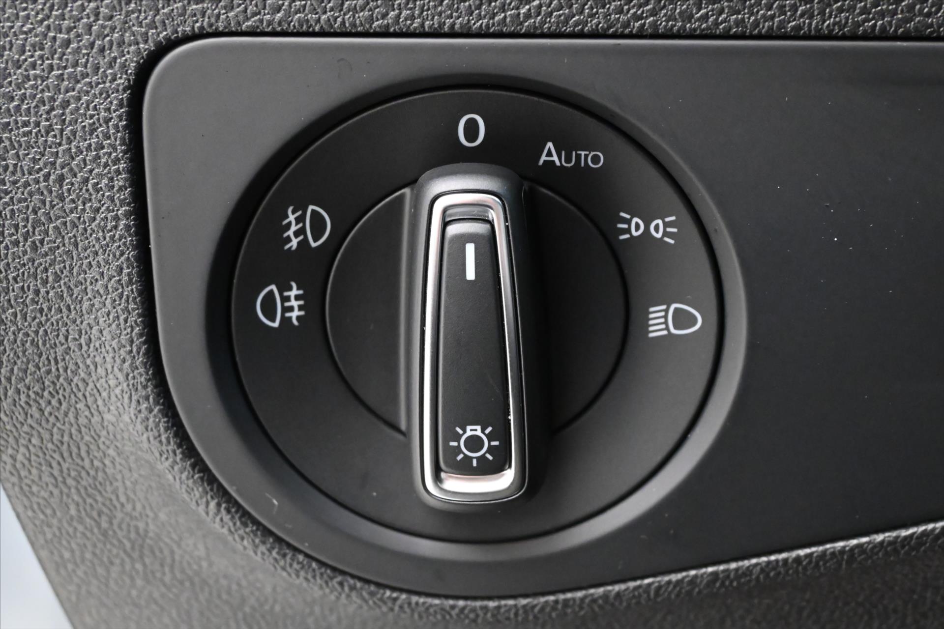 Hlavní fotografie vozu Volkswagen Tiguan 2,0 TDI 110 kW DSG iQ.DRIVE Záruka až 5 let (27)