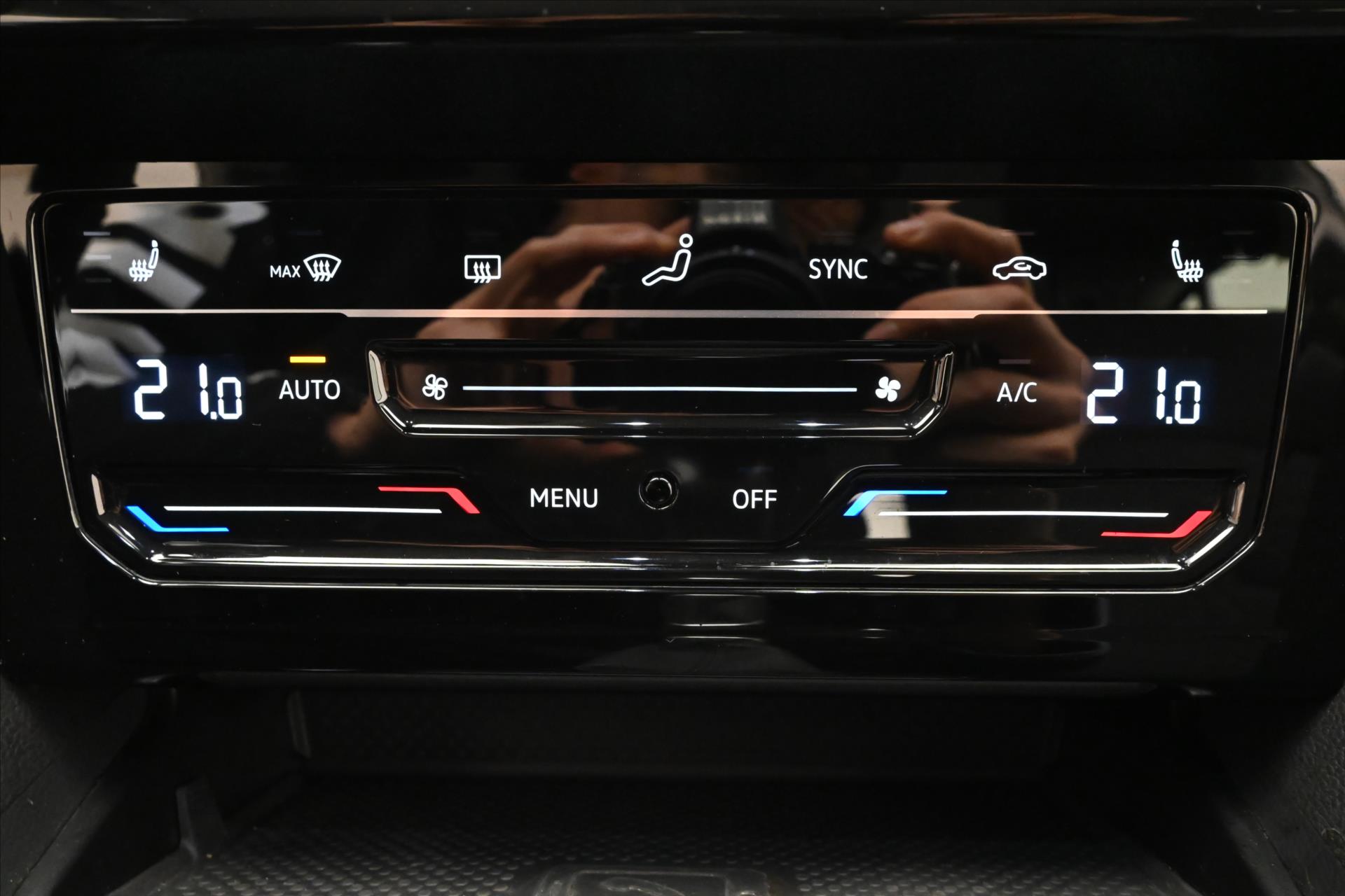 Hlavní fotografie vozu Volkswagen Passat 2,0 TDI 110kW Business Záruka až 5 let (22)