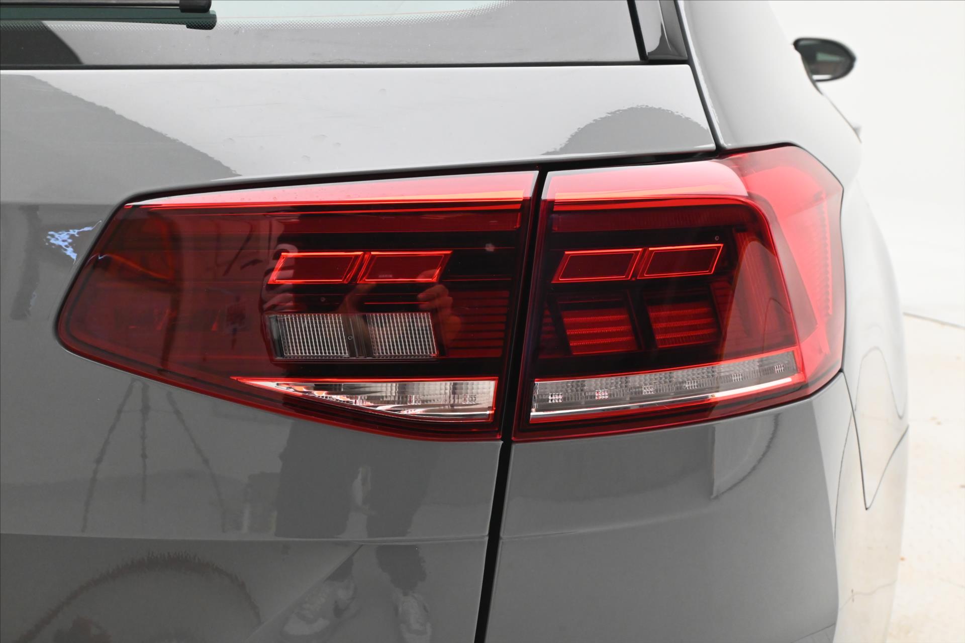 Hlavní fotografie vozu Volkswagen Passat 2,0 TDI 110kW Business Záruka až 5 let (31)