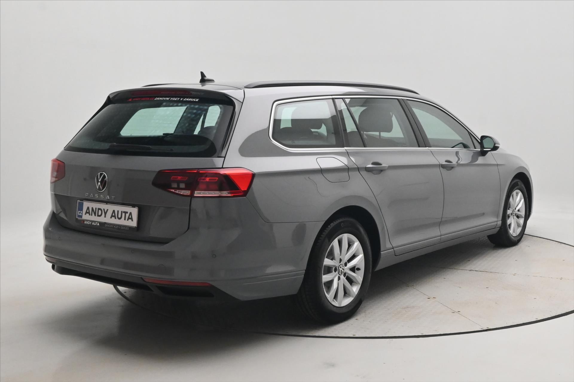 Hlavní fotografie vozu Volkswagen Passat 2,0 TDI 110kW Business Záruka až 5 let (6)