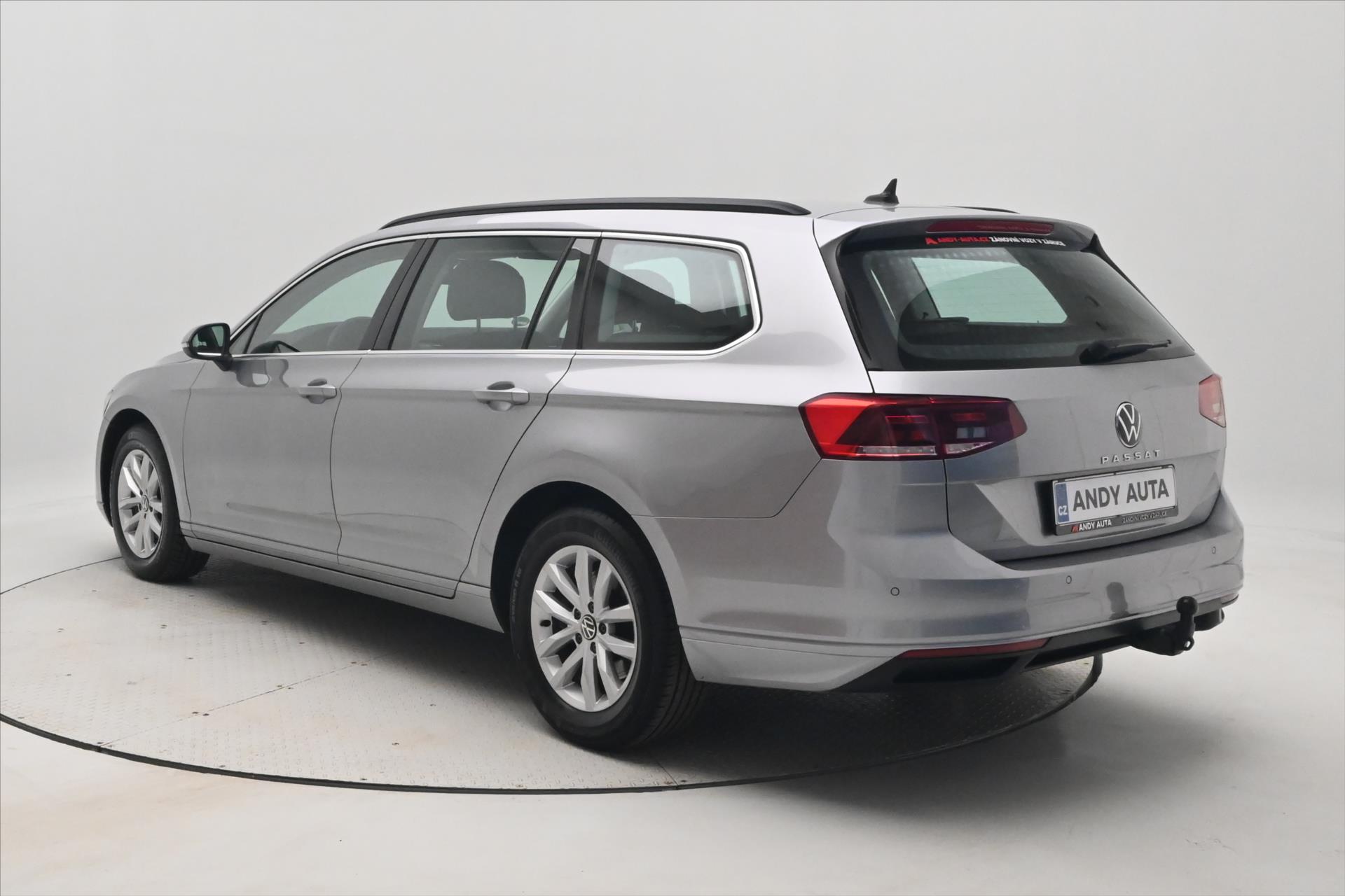 Hlavní fotografie vozu Volkswagen Passat 2,0 TDI 110 KW DSG Business Záruka až 5 let (7)