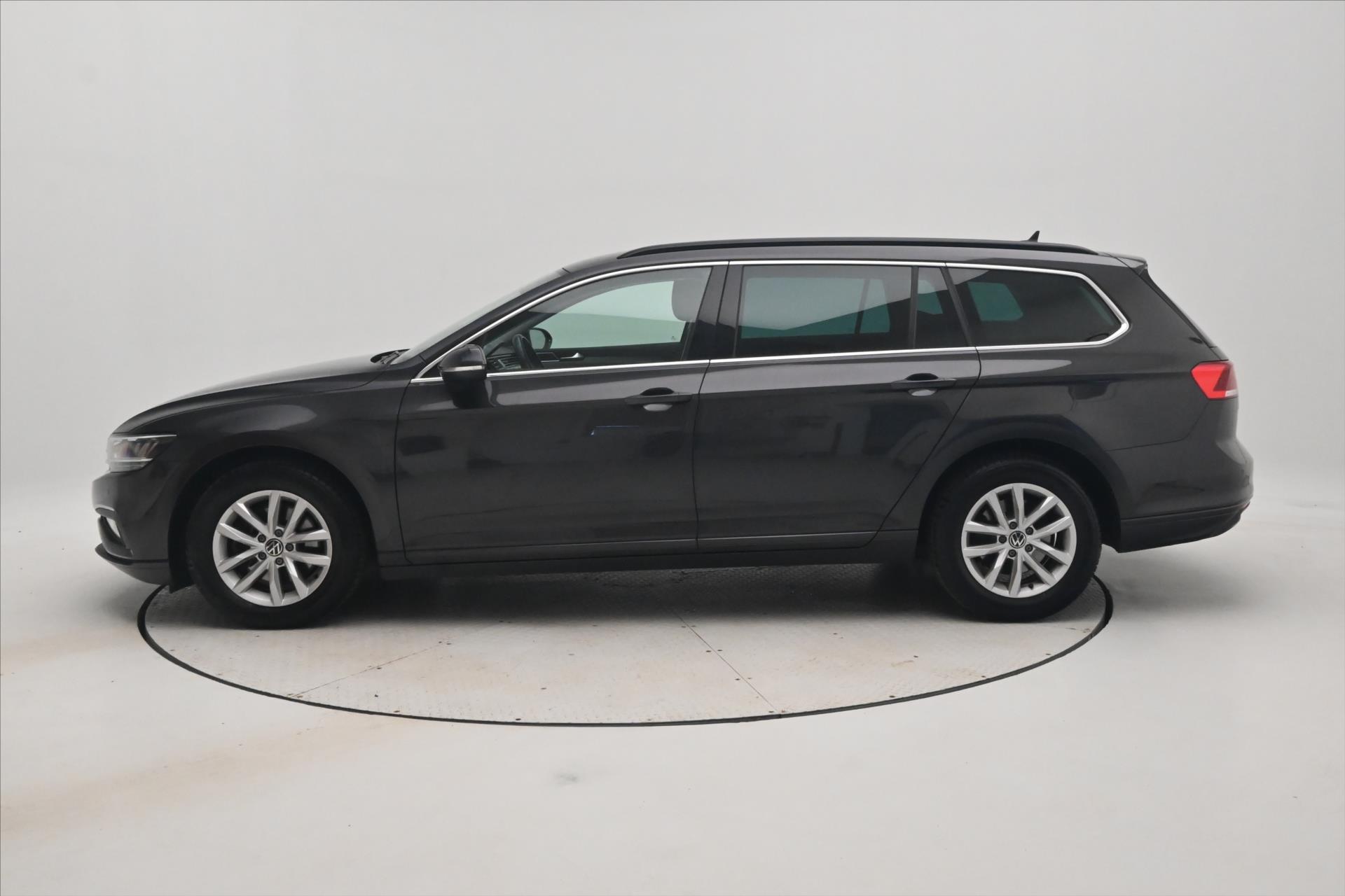 Hlavní fotografie vozu Volkswagen Passat 2,0 TDI 110 kW DSG Business Záruka až 5 let (8)