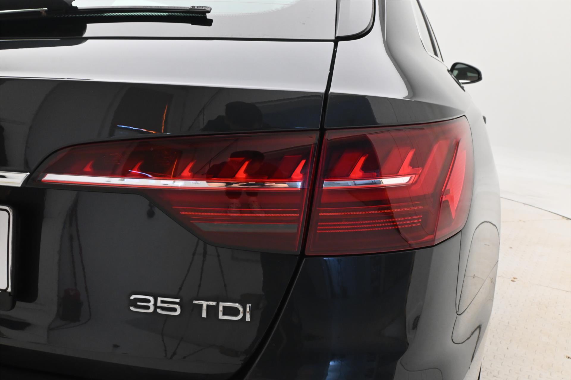 Hlavní fotografie vozu Audi A4 Avant 2,0 TDI 120 kW S-Tronic AVANT Záruka až 5 let (31)