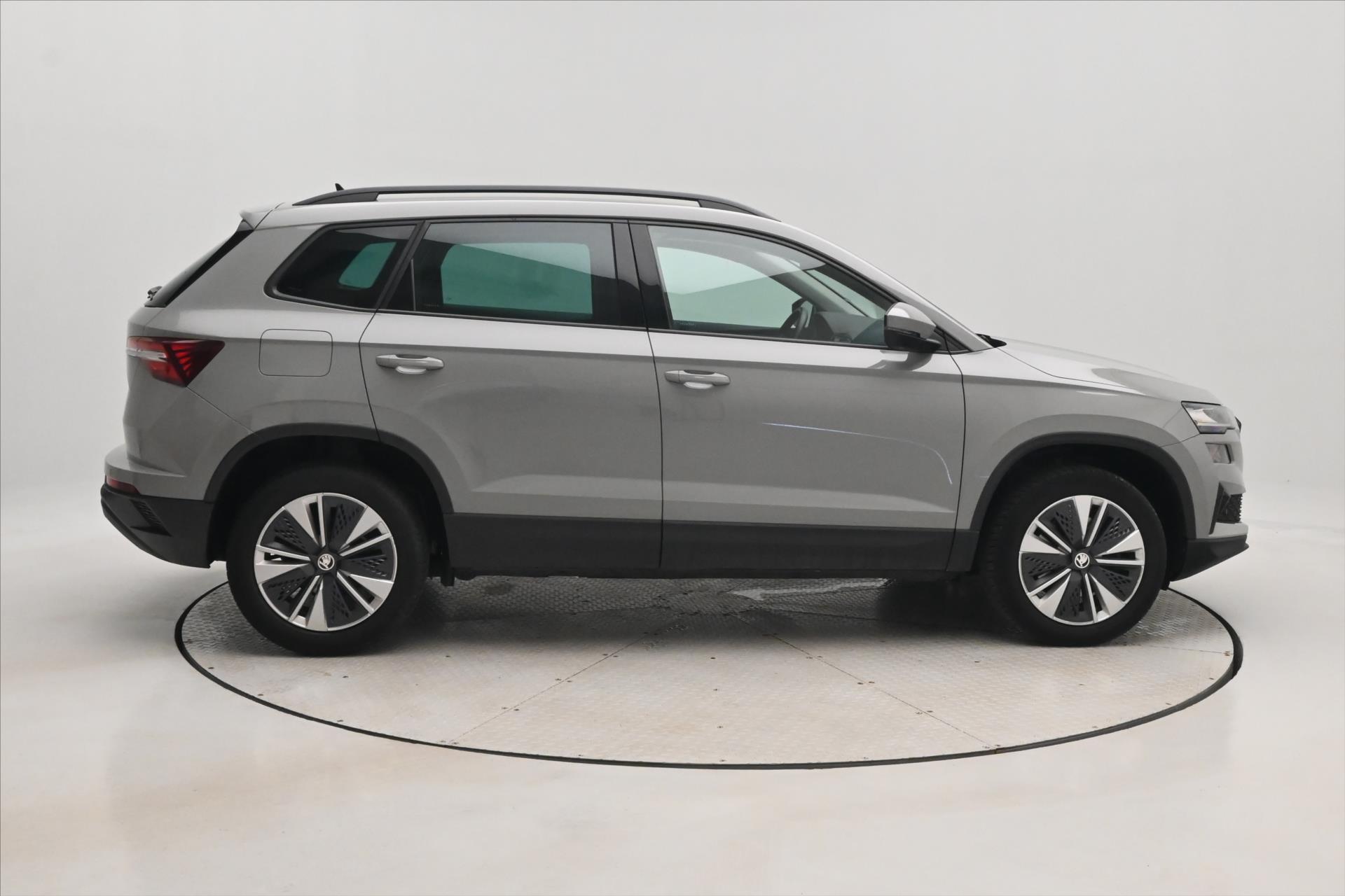 Hlavní fotografie vozu Škoda Karoq 2,0 TDI 85kW DSG Ambition Záruka až 5 let (5)