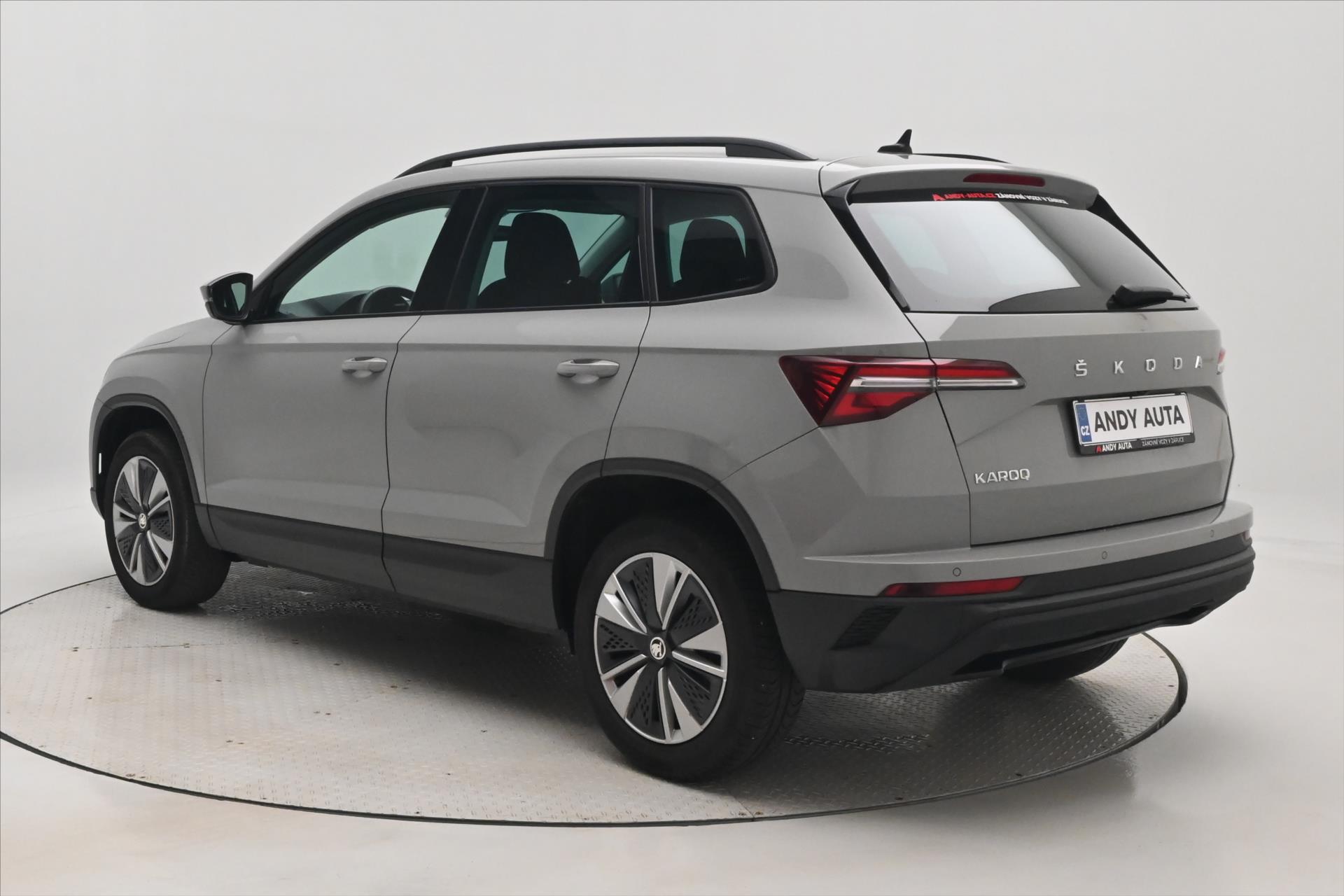 Hlavní fotografie vozu Škoda Karoq 2,0 TDI 85kW DSG VIRTUAL EL.KUFR Záruka až 5 let (8)