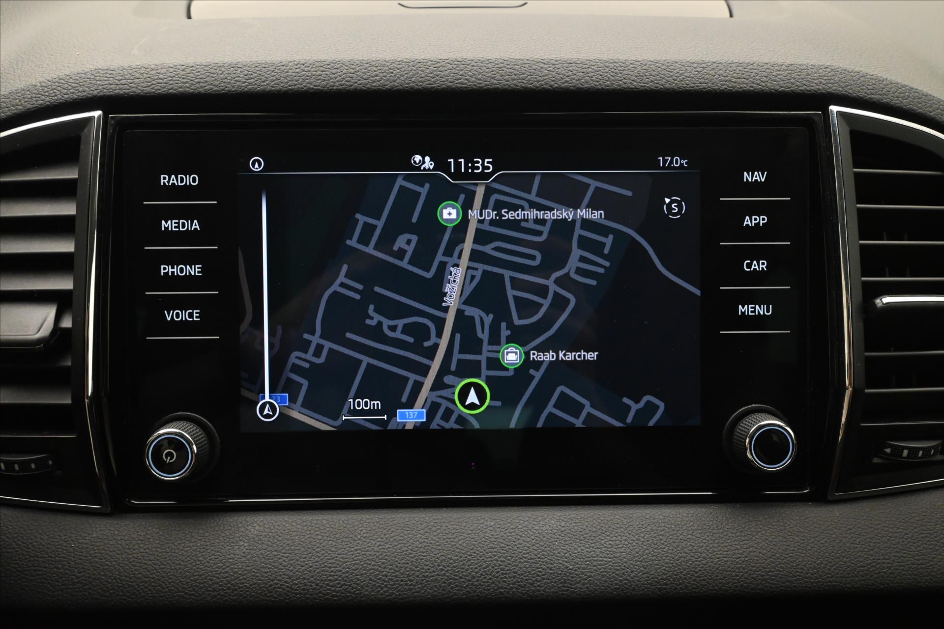 Hlavní fotografie vozu Škoda Karoq 2,0 TDI 85kW DSG Ambition Záruka až 5 let (21)