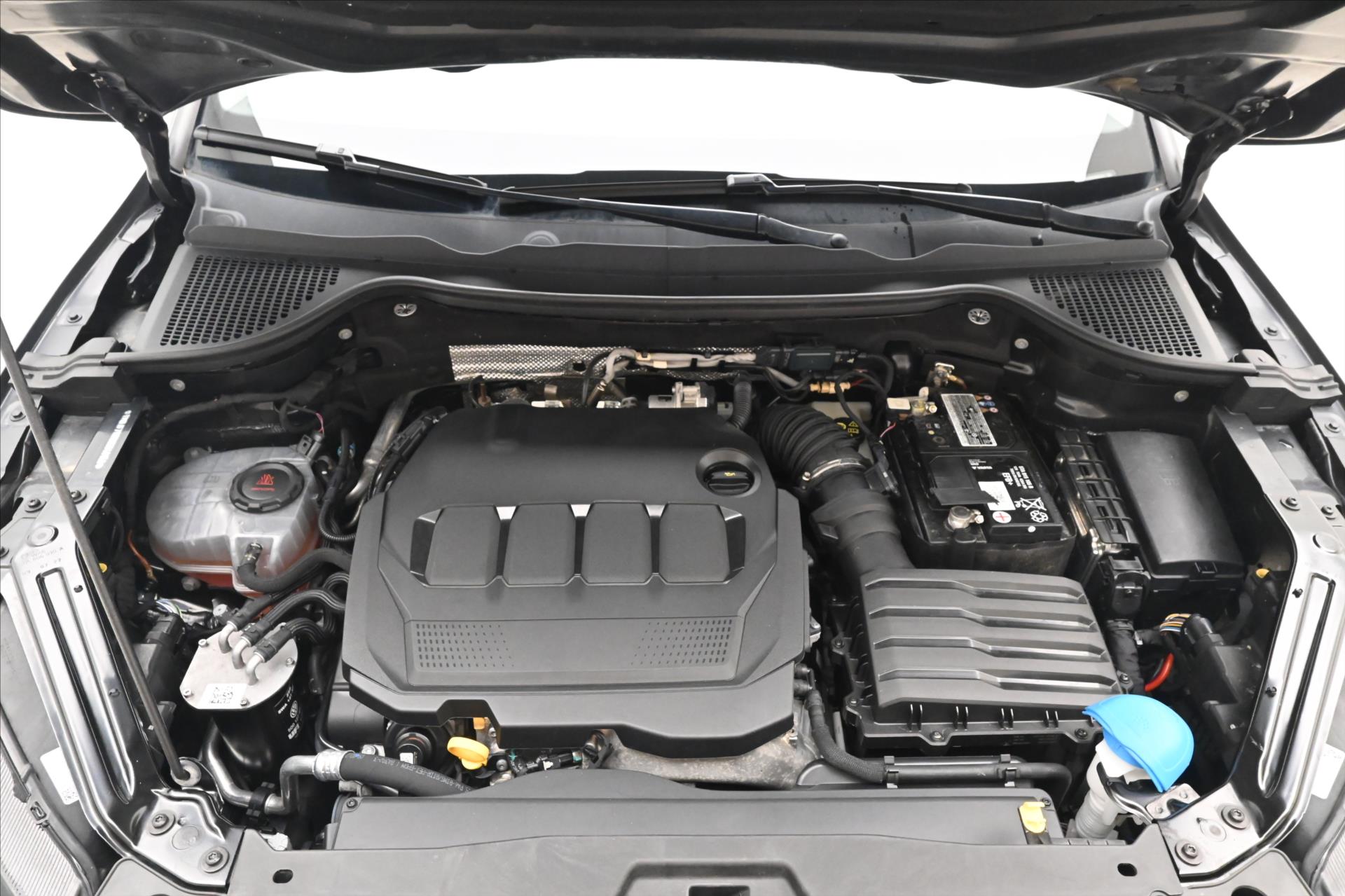 Hlavní fotografie vozu Škoda Karoq 2,0 TDI 85kW DSG Ambition Záruka až 5 let (10)