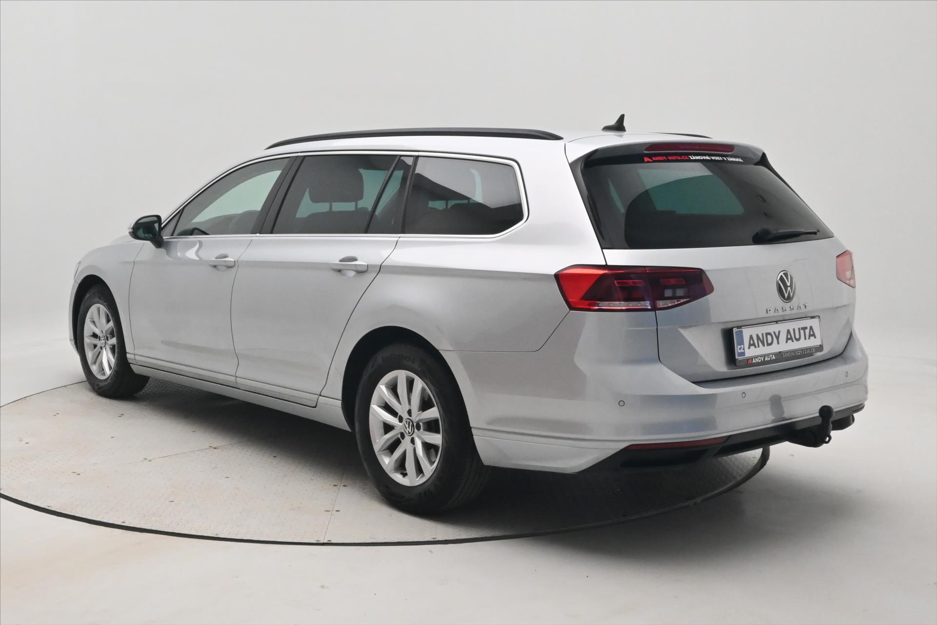 Hlavní fotografie vozu Volkswagen Passat 2,0 TDI 110kW DSG Business Záruka až 5 let (8)