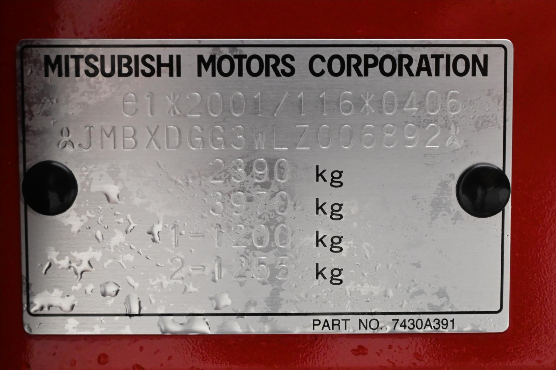 Hlavní fotografie vozu Mitsubishi Outlander 2,4 PHEV Intense+ 4WD Záruka až 5 let (13)