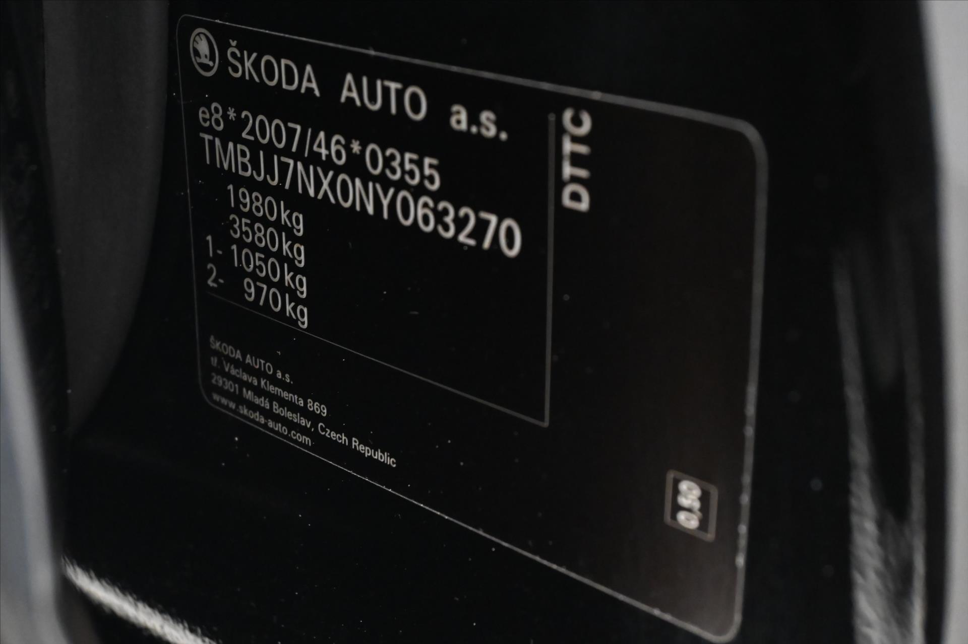 Hlavní fotografie vozu Škoda Octavia 2,0 TDI 110 kW DSG Sportline Záruka až 5 let (12)