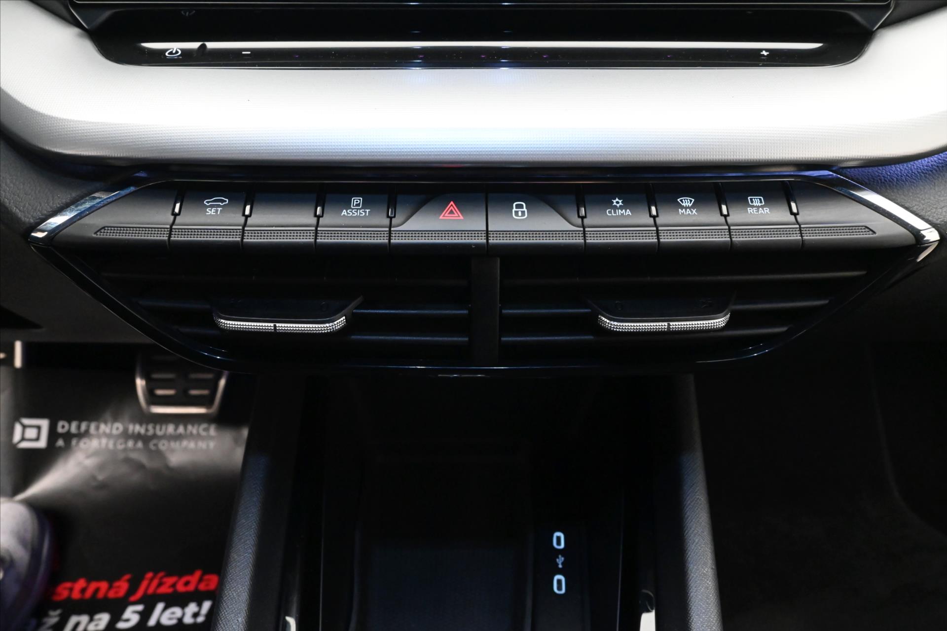 Hlavní fotografie vozu Škoda Octavia 2,0 TDI 110 kW DSG Sportline Záruka až 5 let (21)
