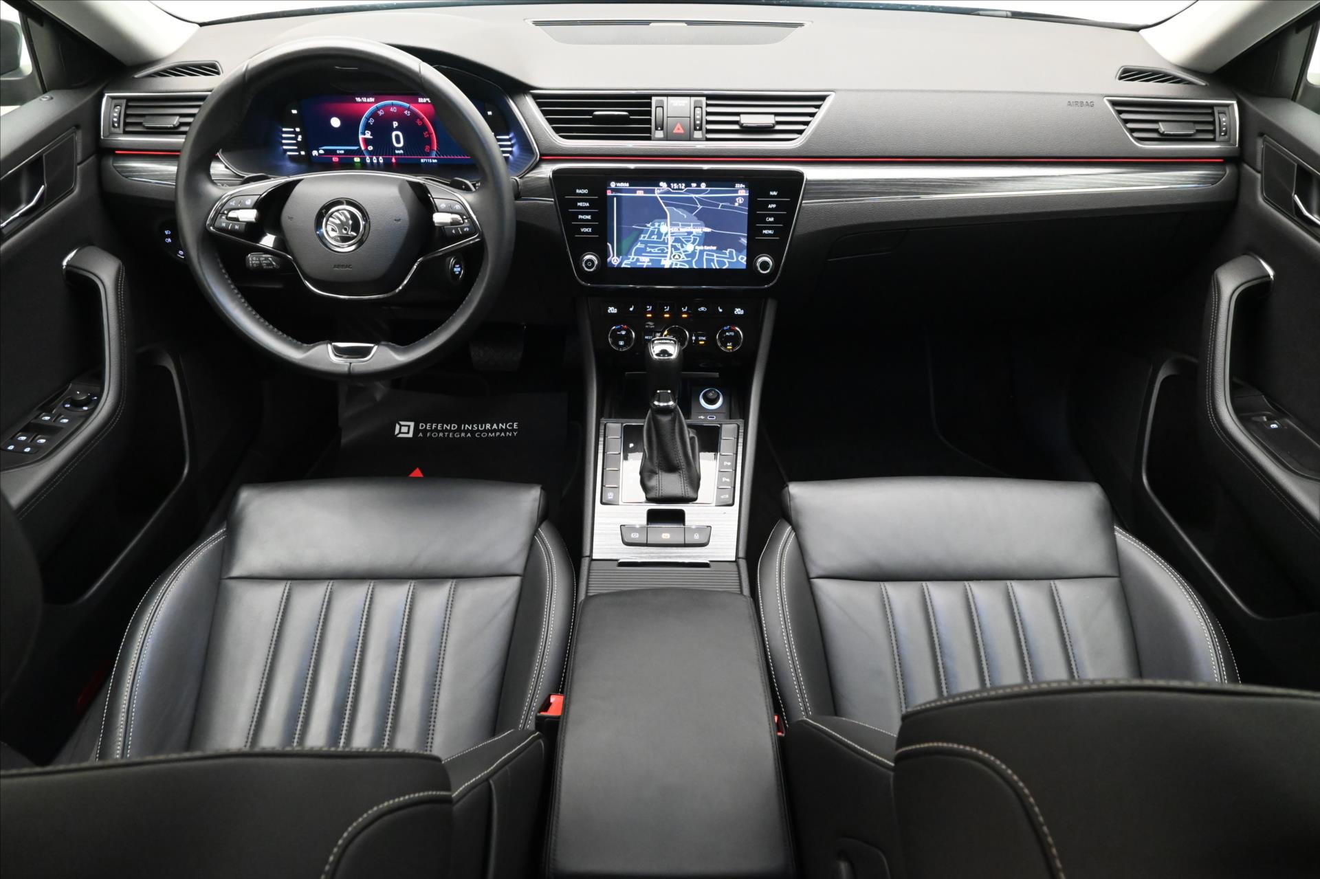 Main photo of the car Skoda Superb 2.0 TDI 110kW DSG Style Warranty up to 5 years (16)