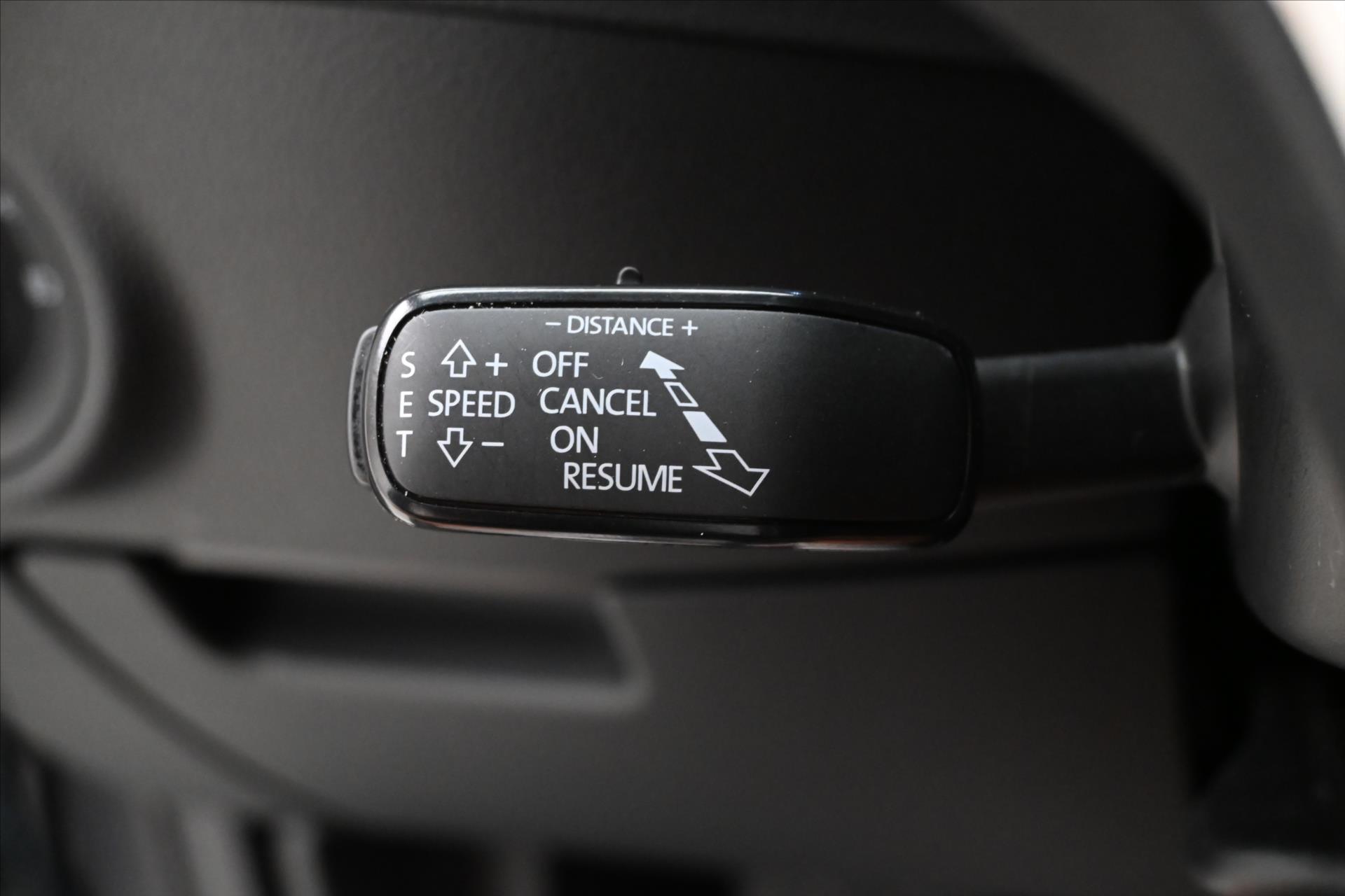 Main photo of the car Skoda Superb 2.0 TDI 110kW DSG Style Warranty up to 5 years (25)