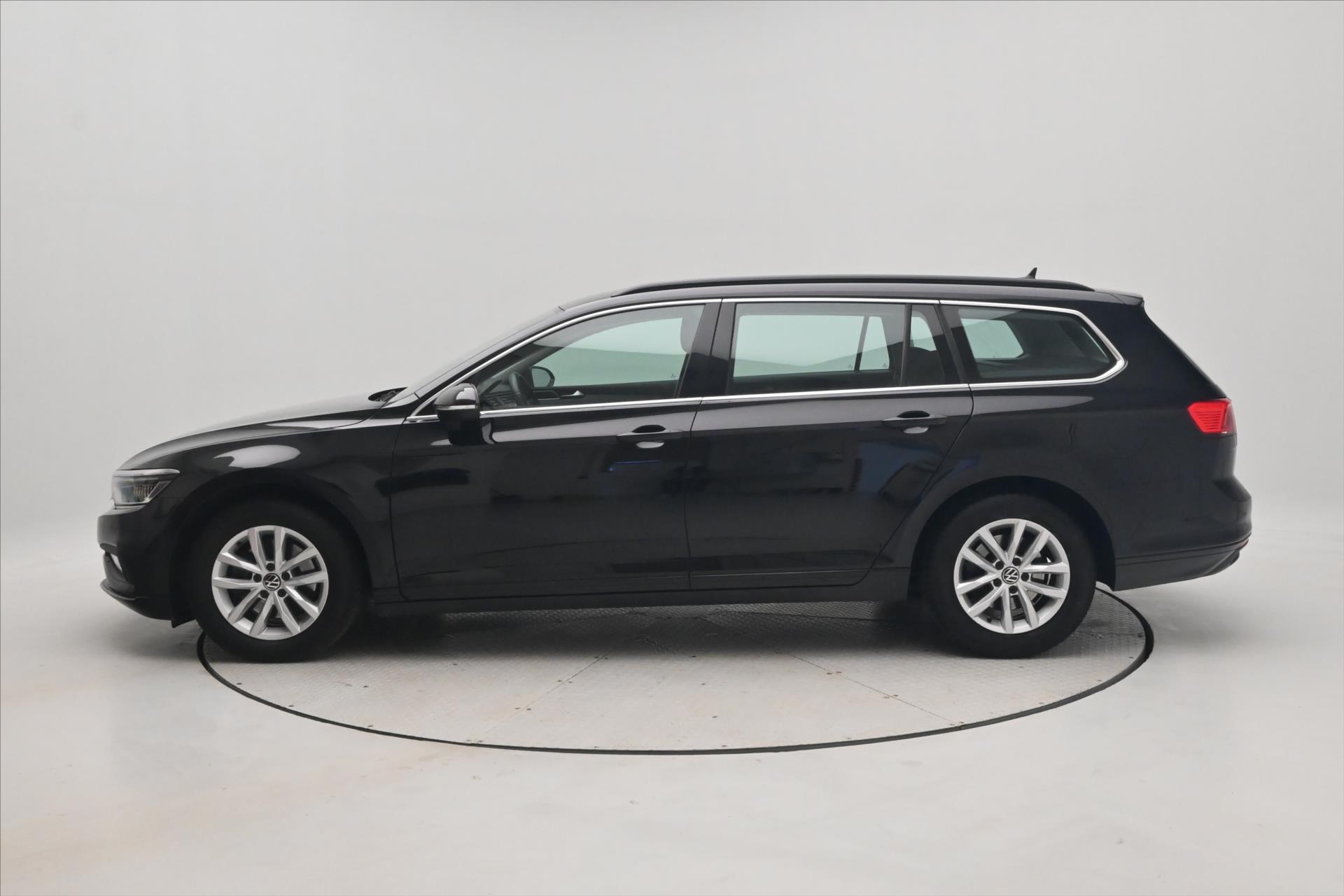 Hlavní fotografie vozu Volkswagen Passat 2,0 TDI 110kW DSG Business Záruka až 5 let (8)