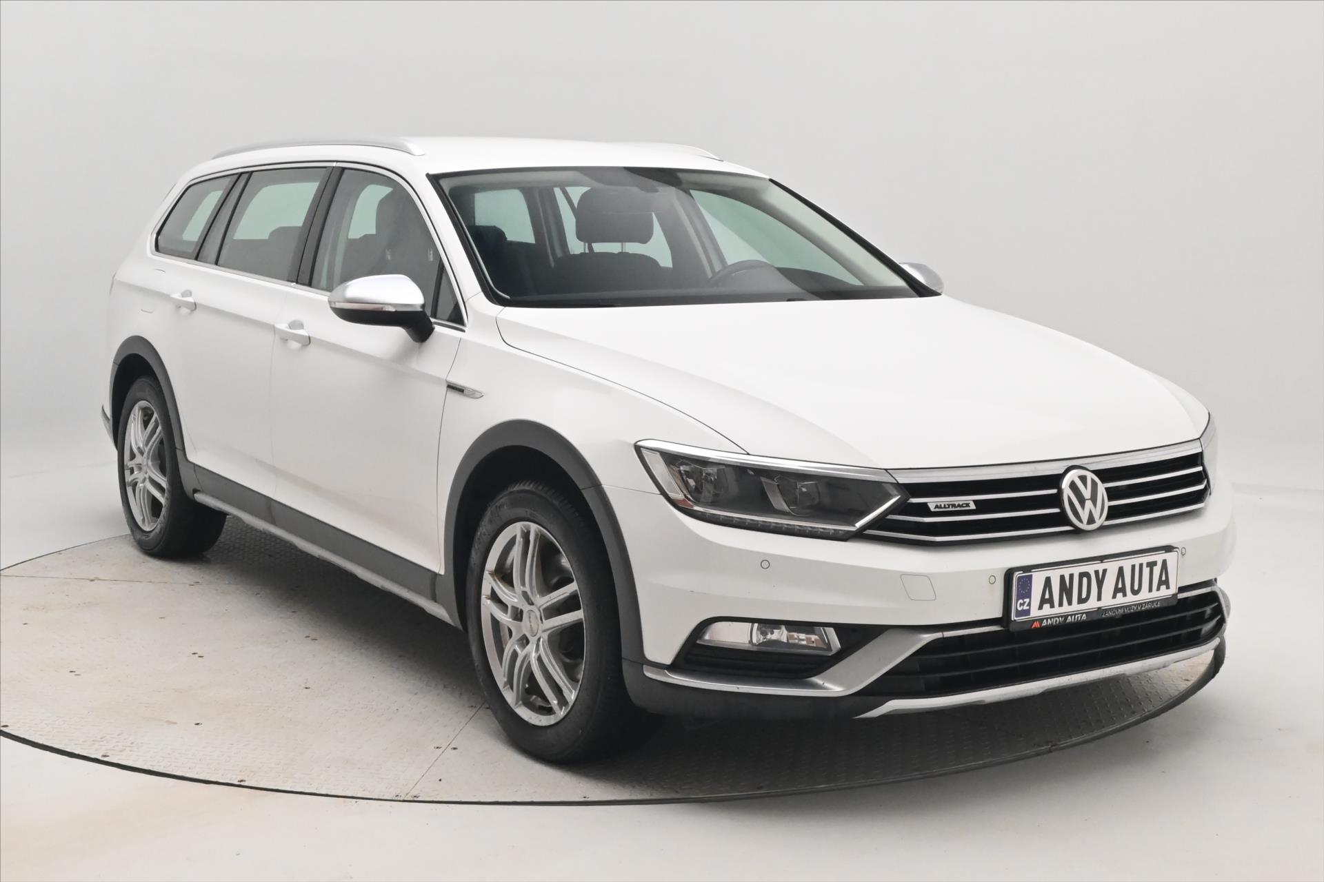 Hlavní fotografie vozu Volkswagen Passat 2,0 TDI 140kW DSG Alltrack 4Motion Záruka až 5 let (4)