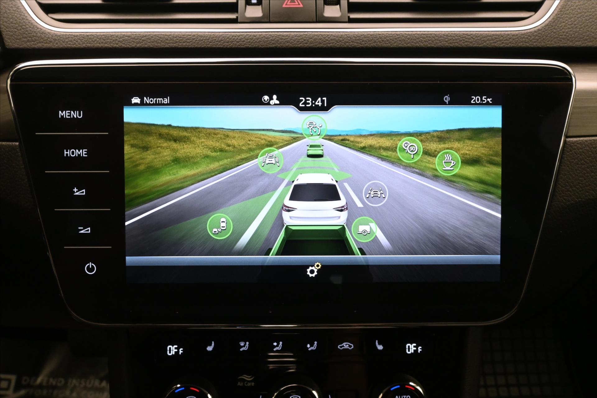 Hlavní fotografie vozu Škoda Superb 1,4 TSI iV 160 kW DSG Style Záruka až 5 let (20)